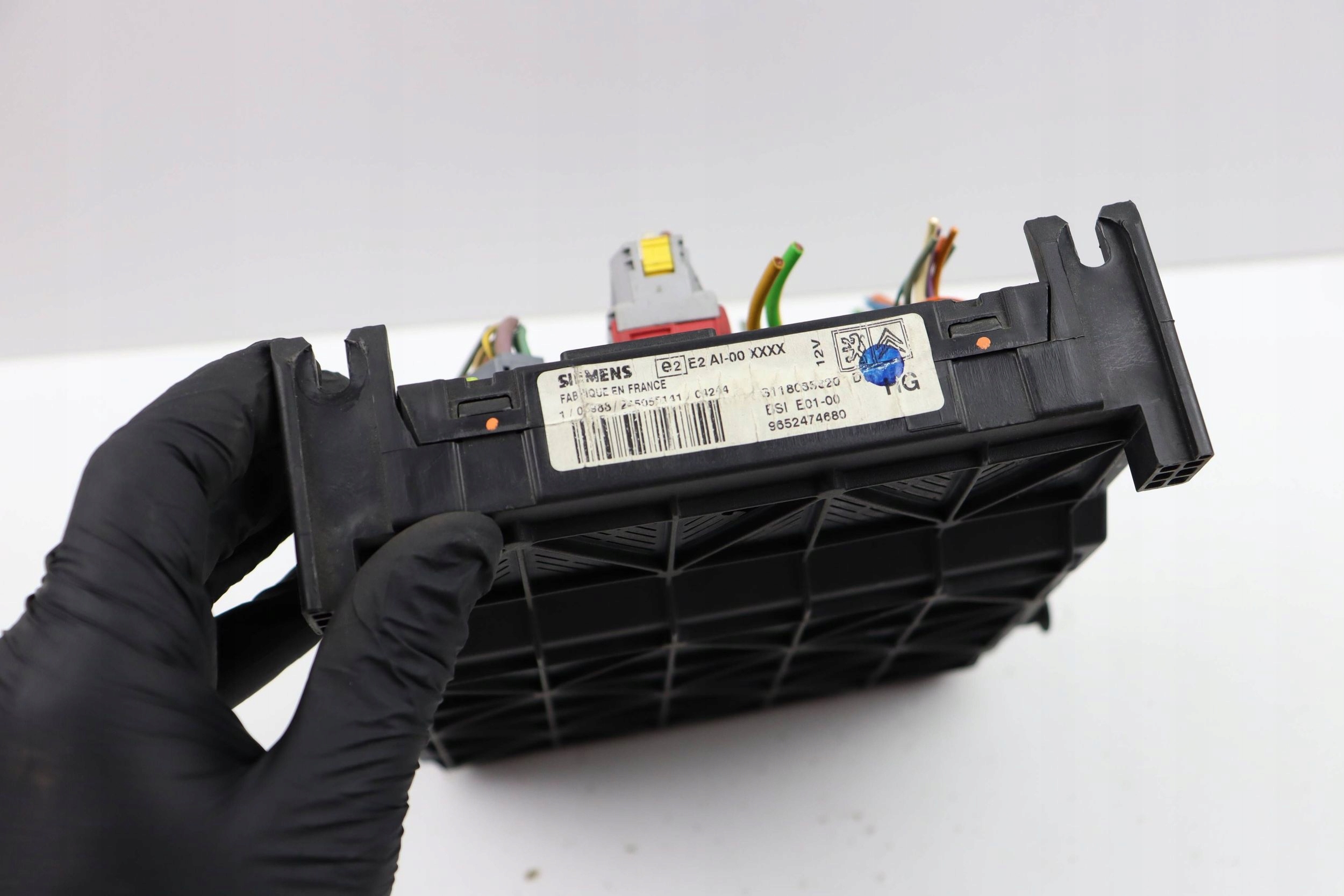 CITROEN PEUGEOT module control unit compartment BSI 9652474680 S118085320D