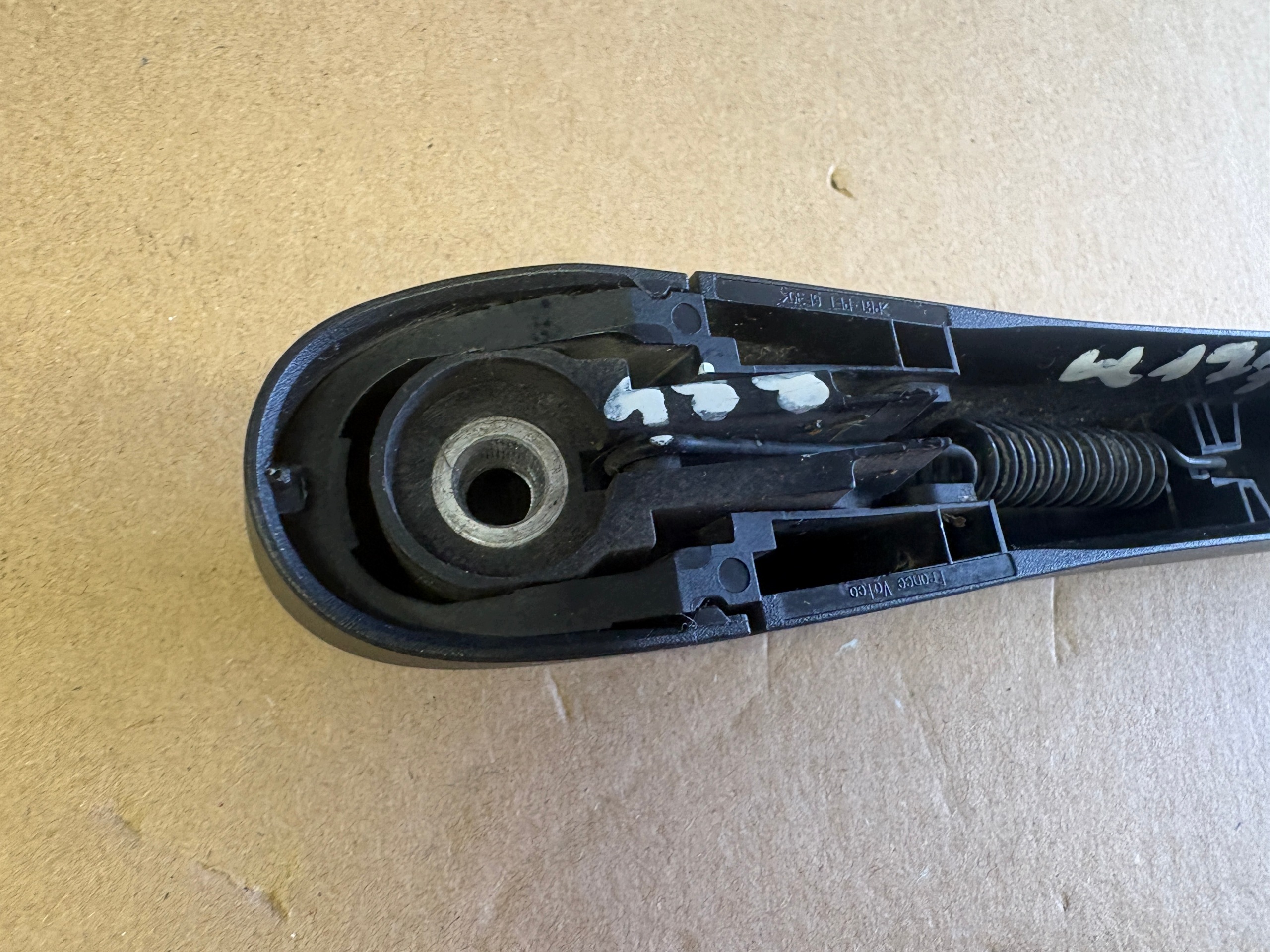 MERCEDES A class W177 wiper arm PORO rear part