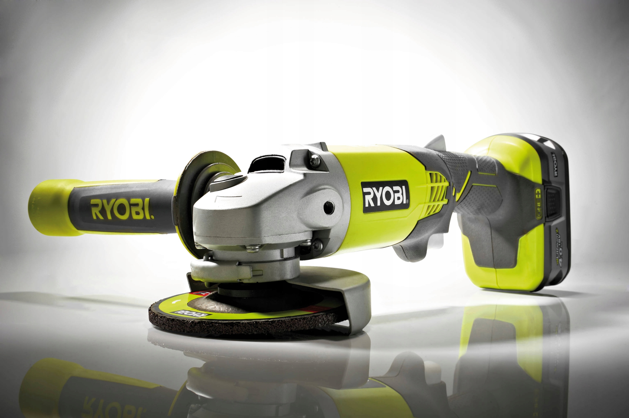 RYOBI SZLIFIERKA KĄTOWA 115mm R18AG +PIŁA SZABLASTA RRS1801M AKUM 18V Rodzaj zasilania akumulatorowe