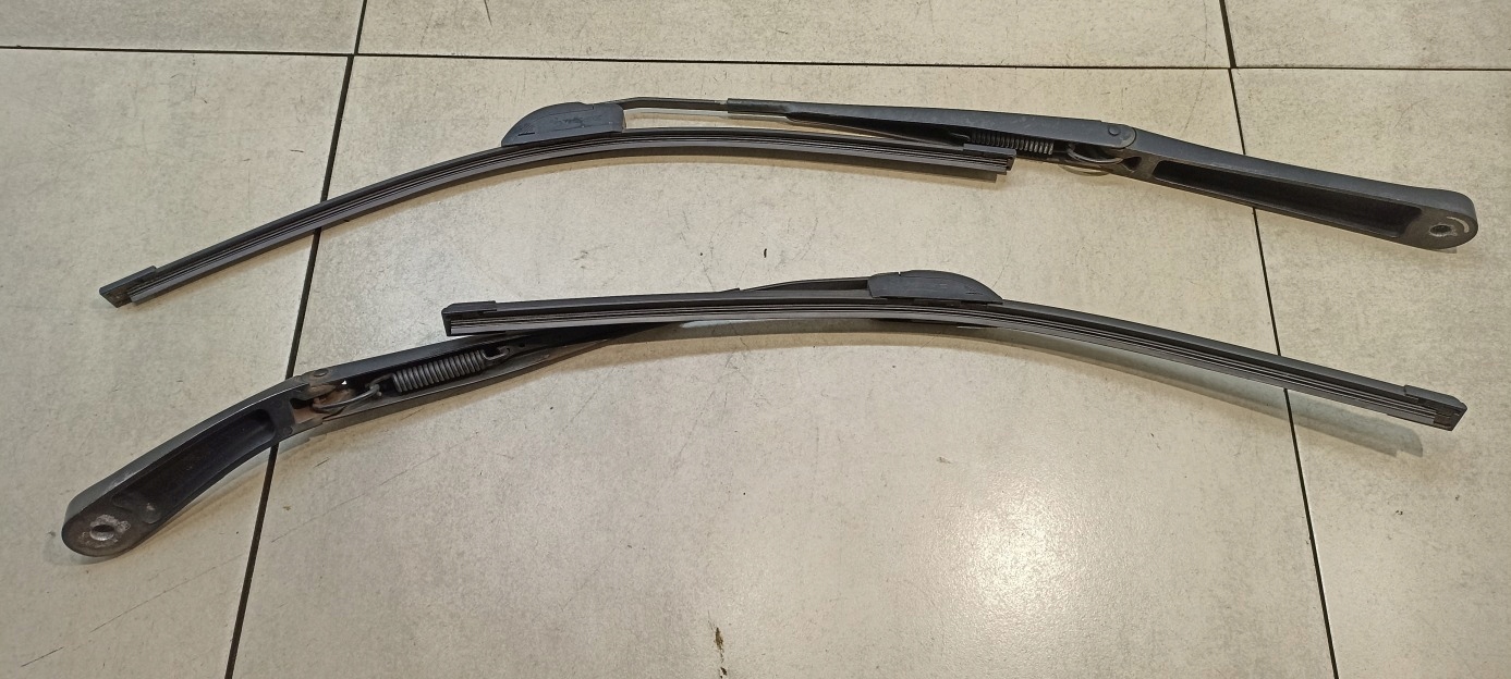 ВАЖЕЛІ СКЛООЧИСНИКА SAAB 93 II 2.2 TID