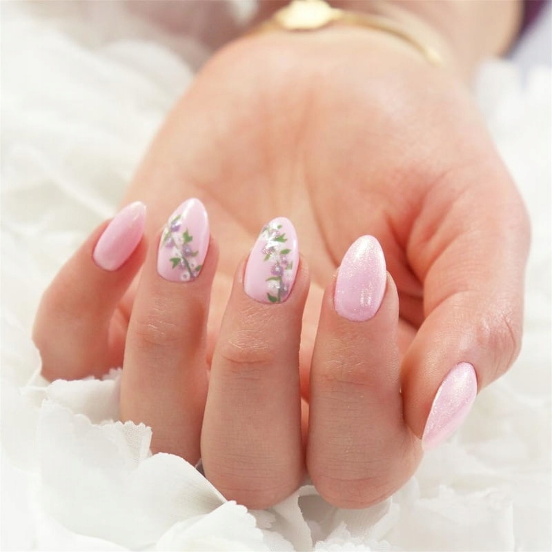 NEONAIL Lakier Hybrydowy FIRST LOVE 7,2 ml - WYPRZEDAŻ Marka NEONAIL