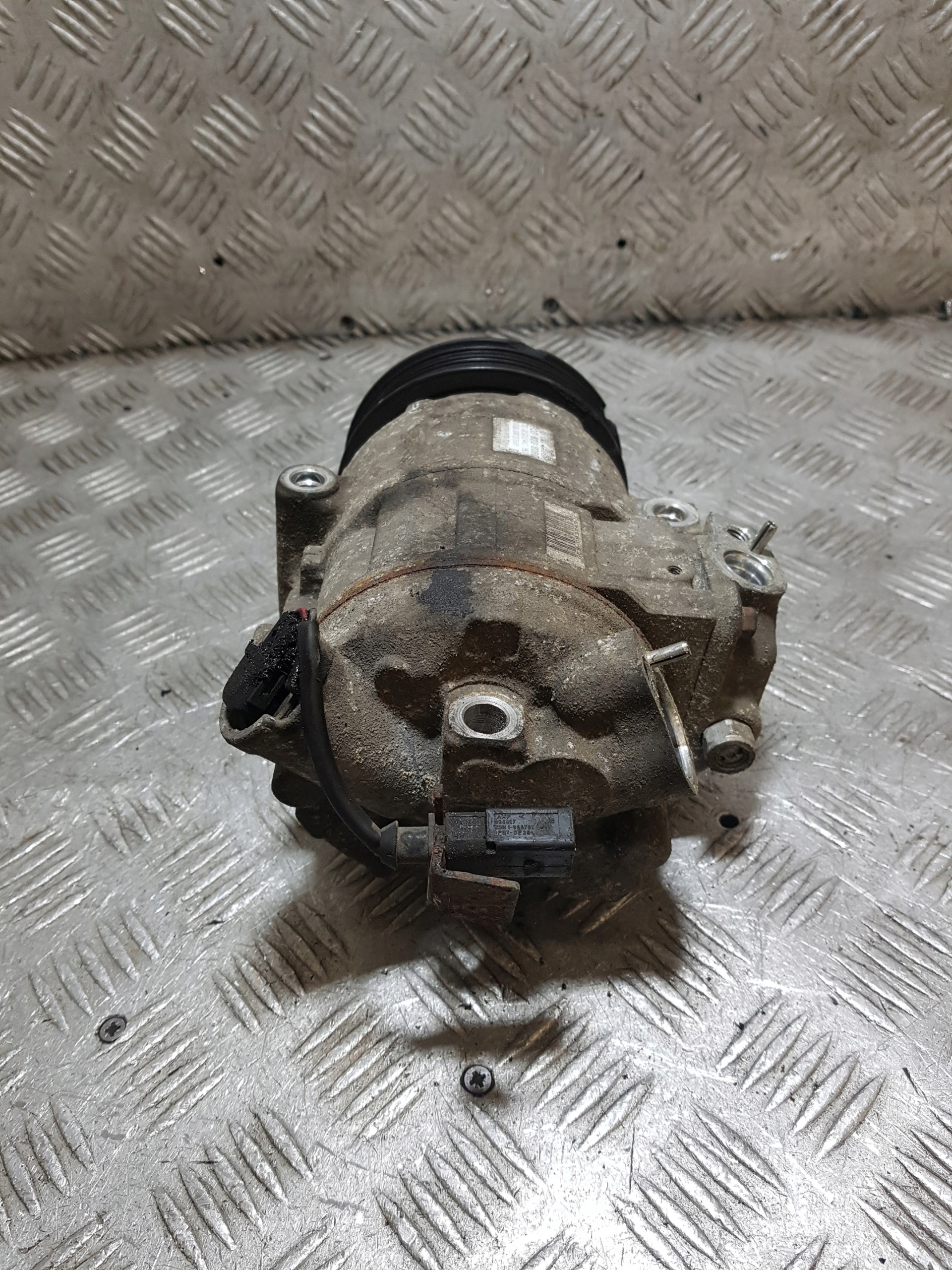 Klimakompressor klimaanlage SKODA FABIA 2 6Q0820808D