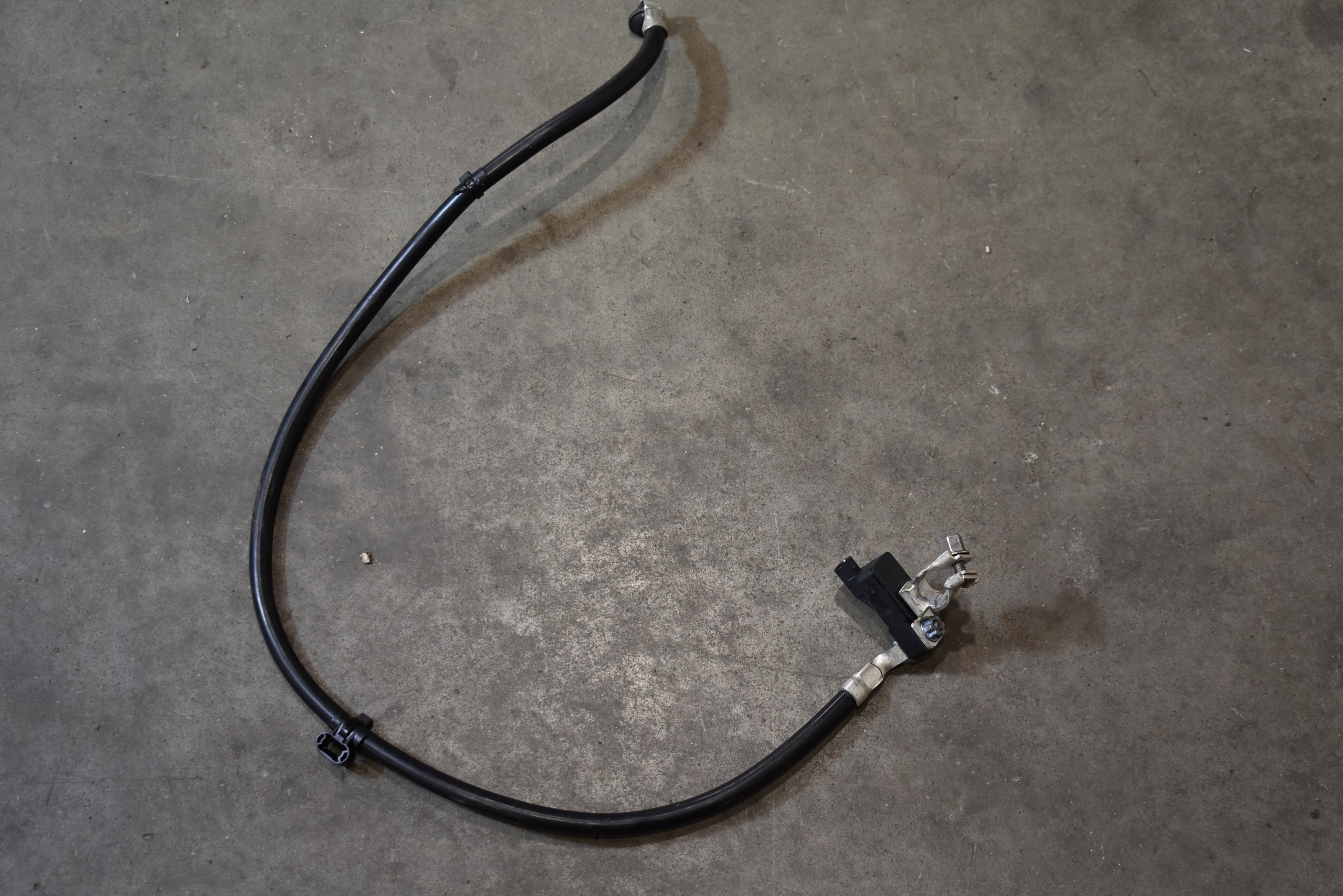 IDEALNY wiring pyrotechnic clamp MERCEDES X290 1