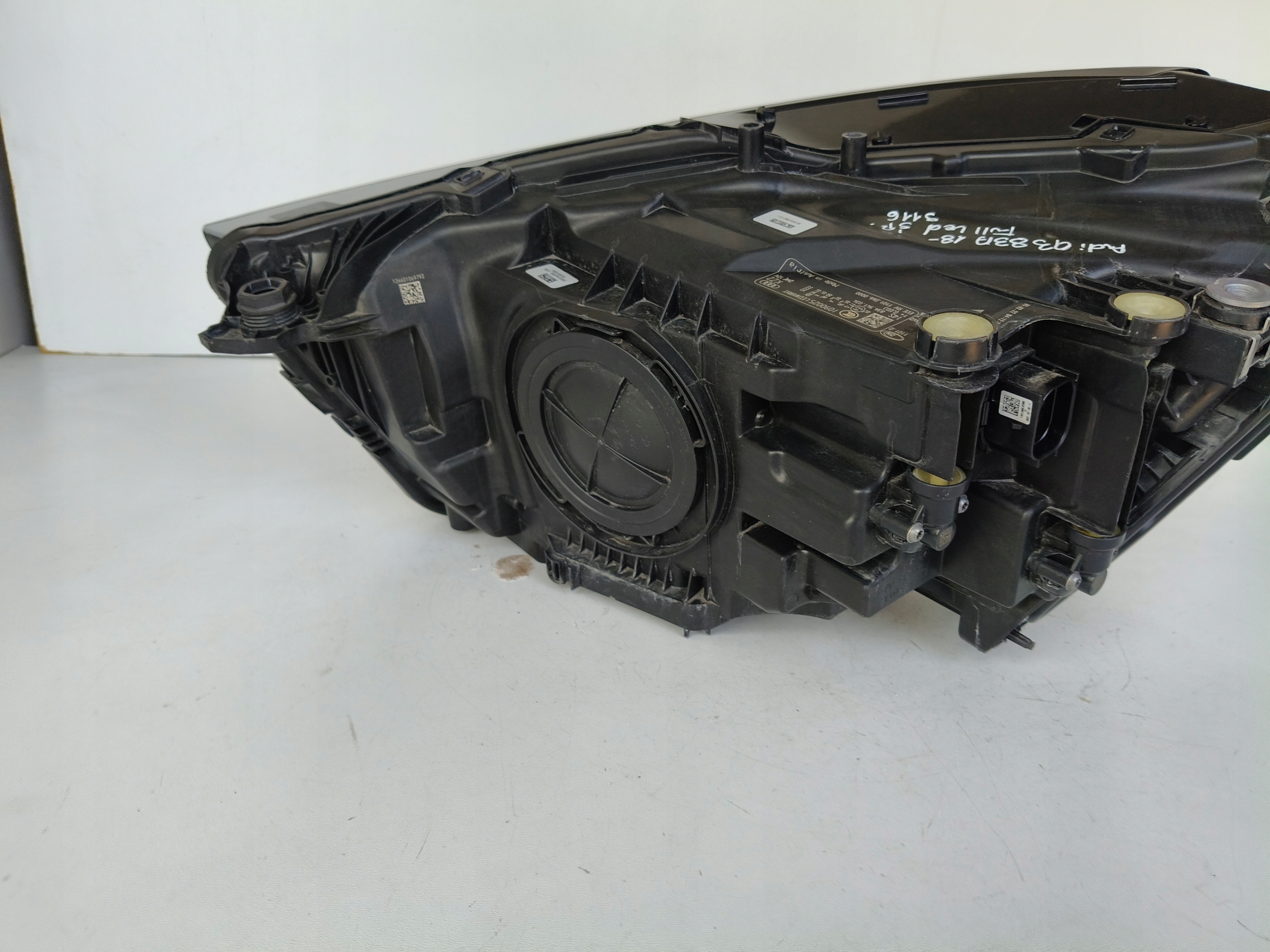 light right REFLEKTOR AUDI Q3 83A II 18- FULL LED