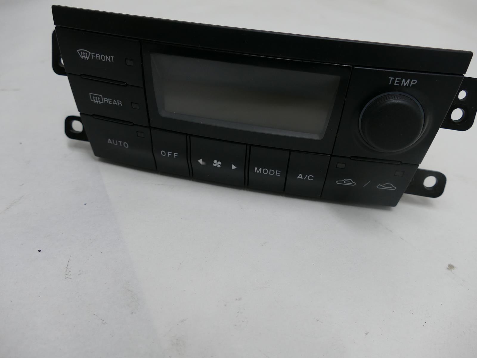 MAZDA PREMACY LIFT PANEL klími a klimatizaci