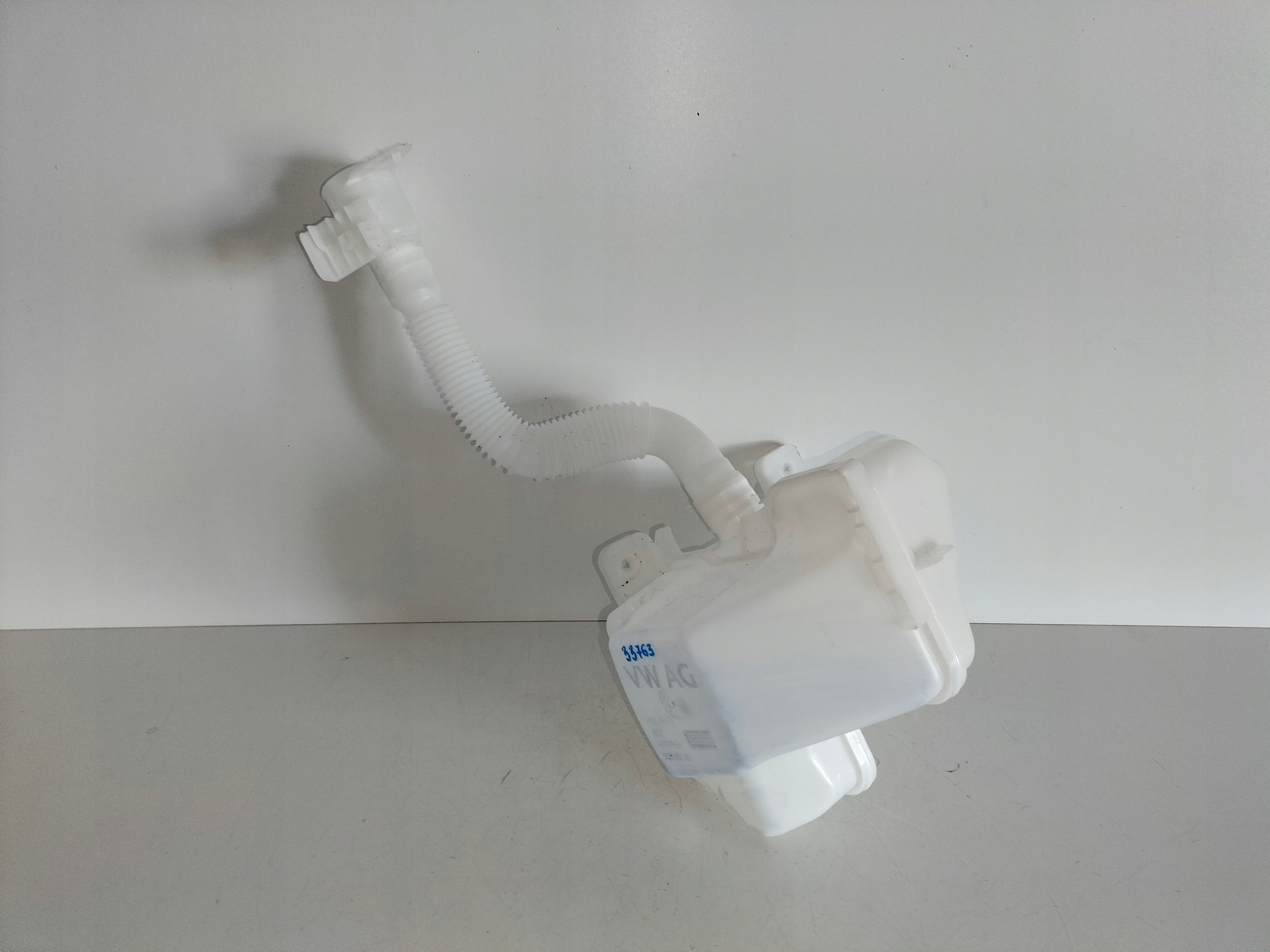 washer fluid tank VW AUDI SKODA SEAT