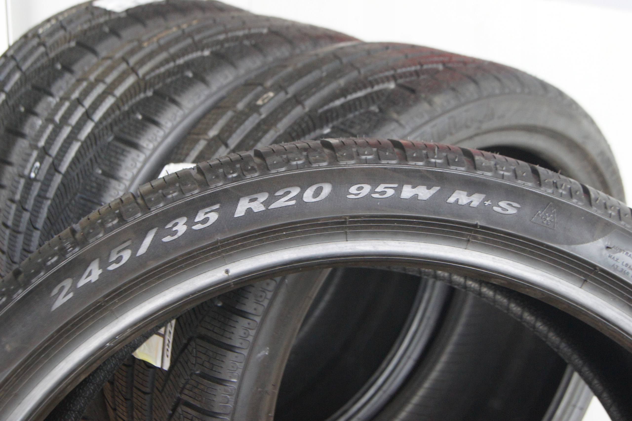 OPONY 245/35R20 PIRELLI SOTTOZERO WINTER NOWE ZIMA Indeks prędkości W do 270 km/h