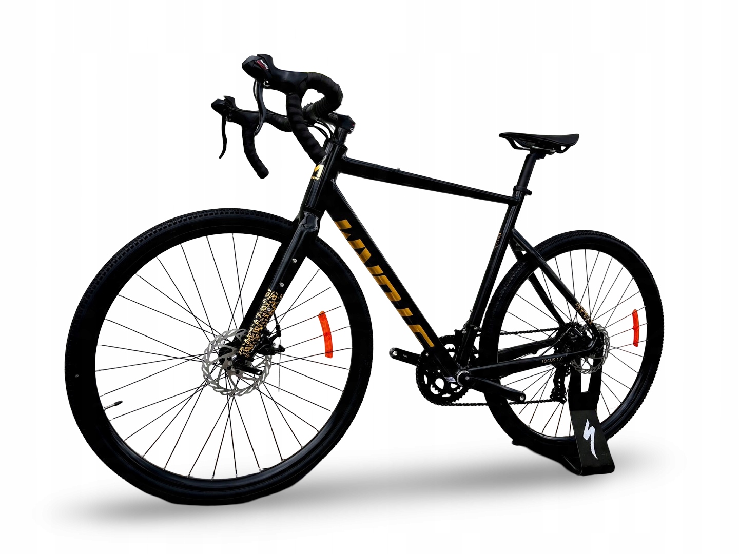 Rower Gravel Storm Focus 1.0 Rama L 56CM Shimano Tourney Tarcze Czarny