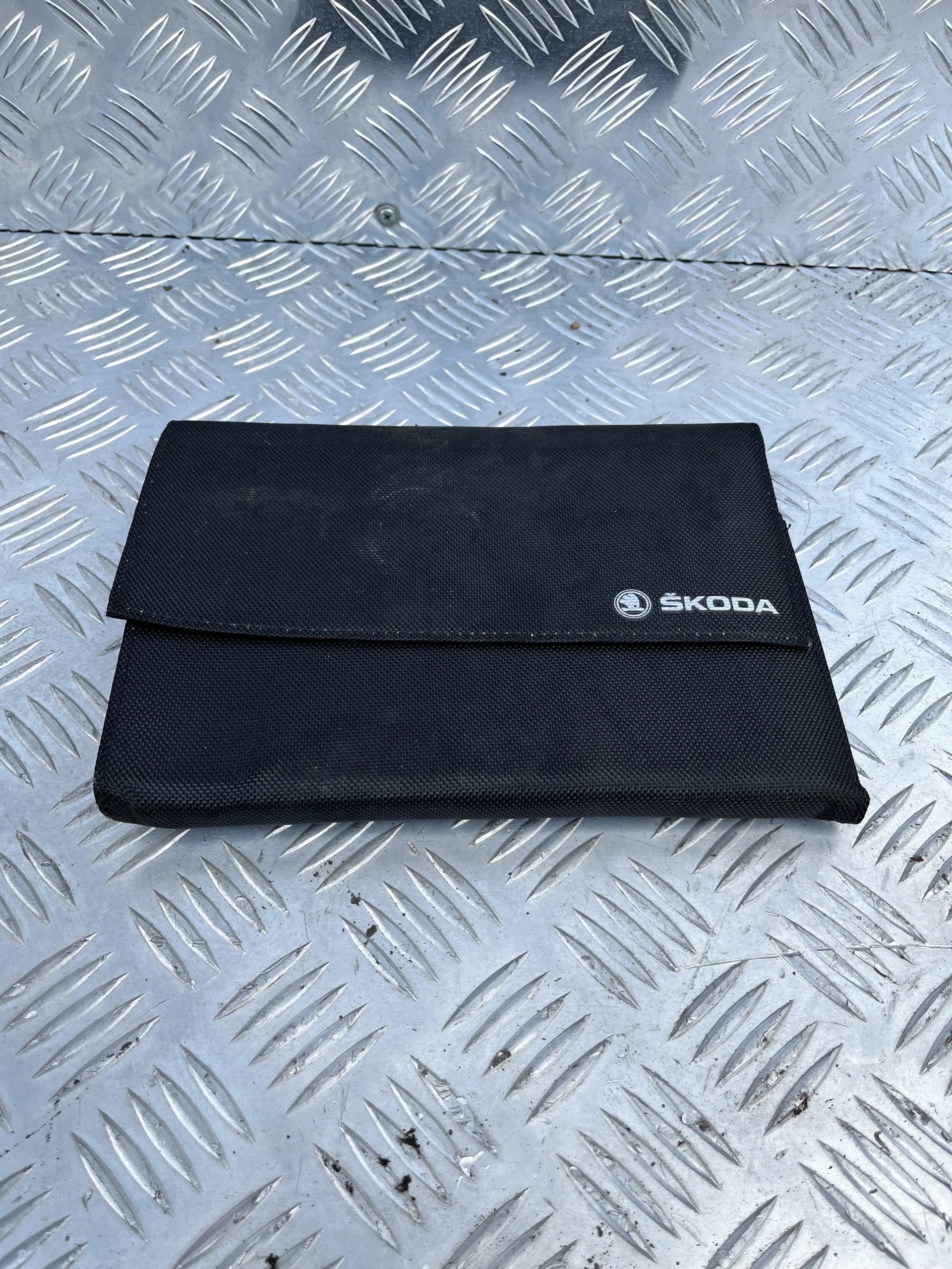 KSIĄŻKA INSRUKCJA OBSŁUGI SKODA FABIA III 14-