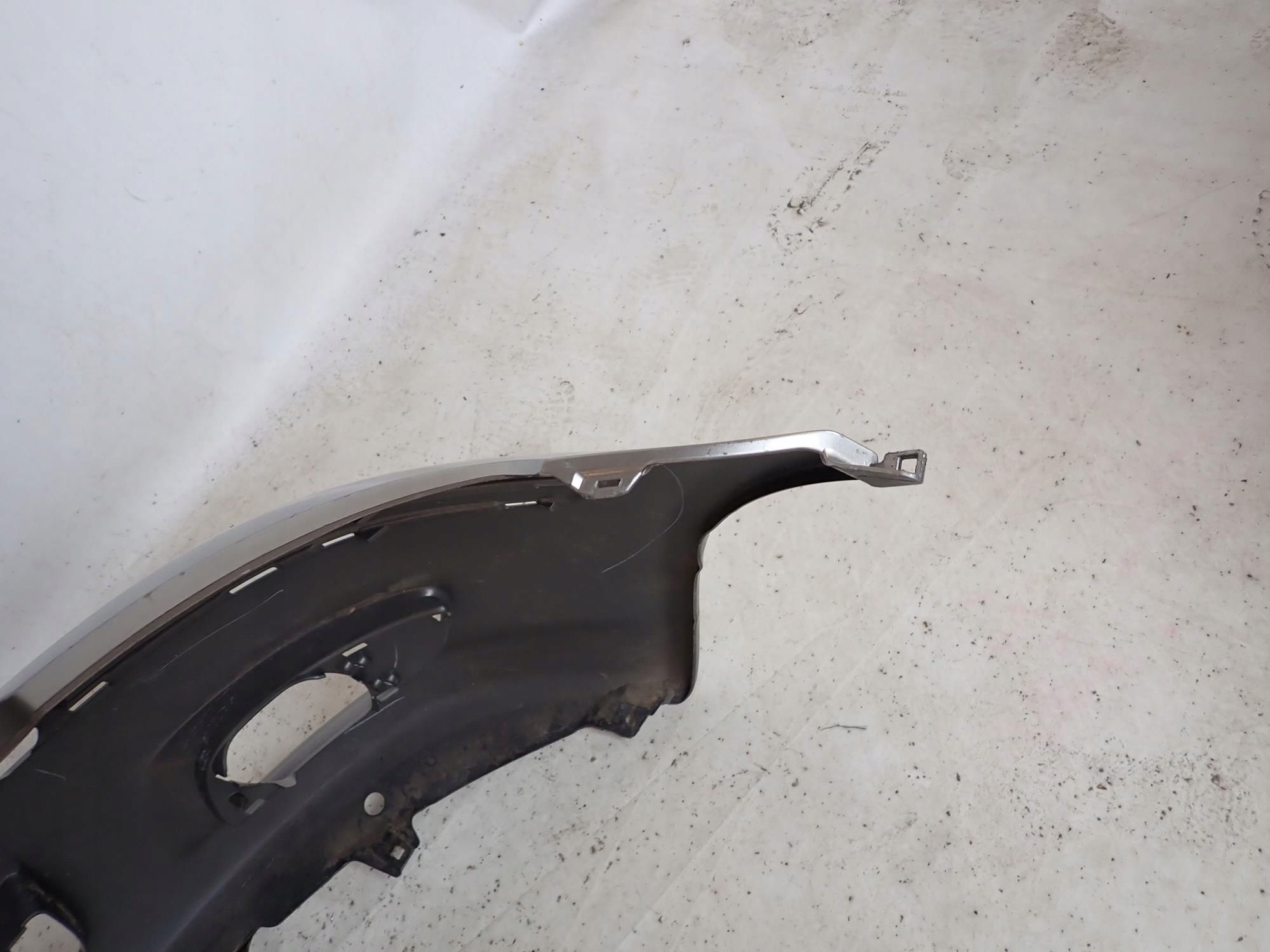TOYOTA YARIS and 1 LIFT 03-06 bumper front front
