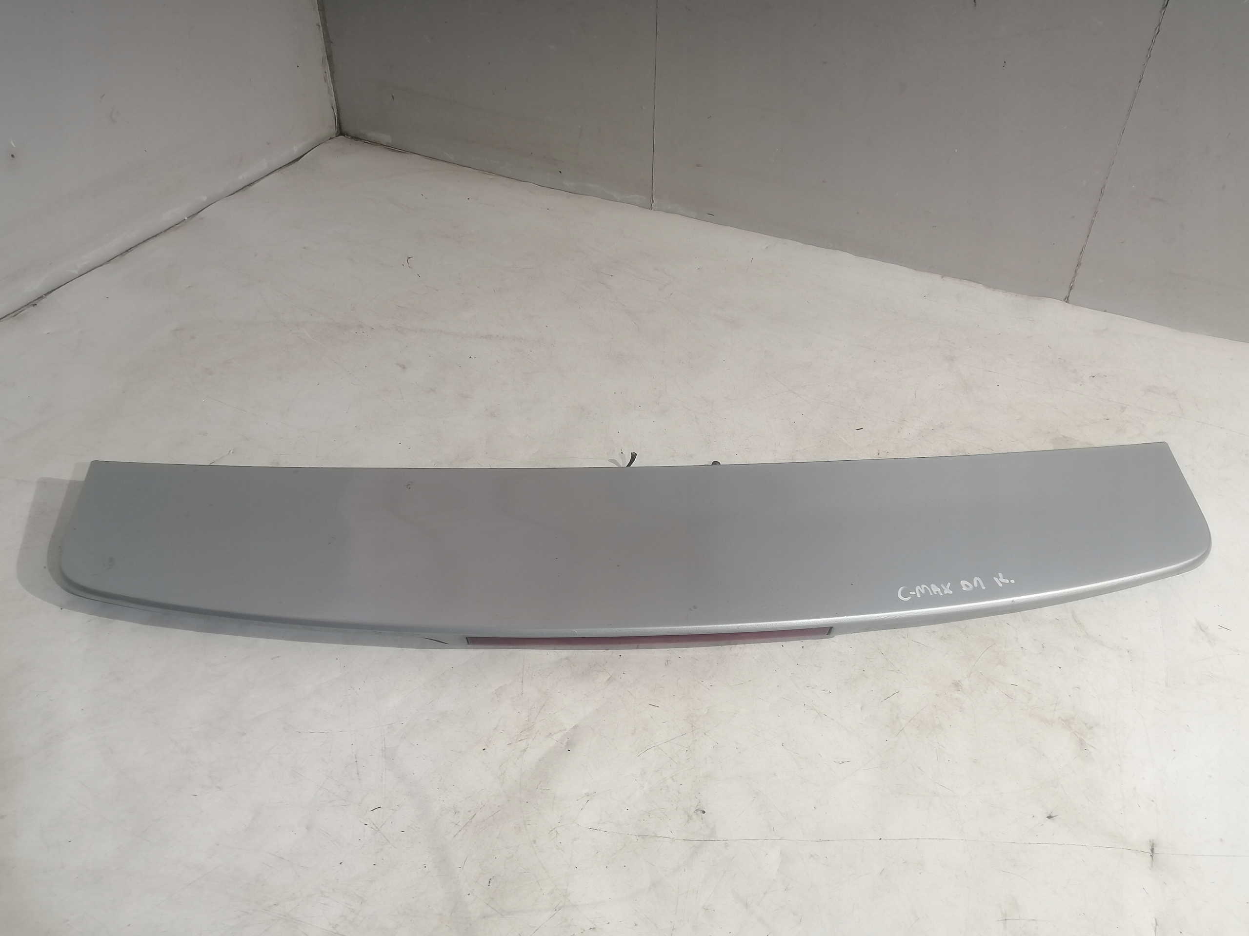 Ford Focus C-max und spoiler lotka heckklappe heck D1