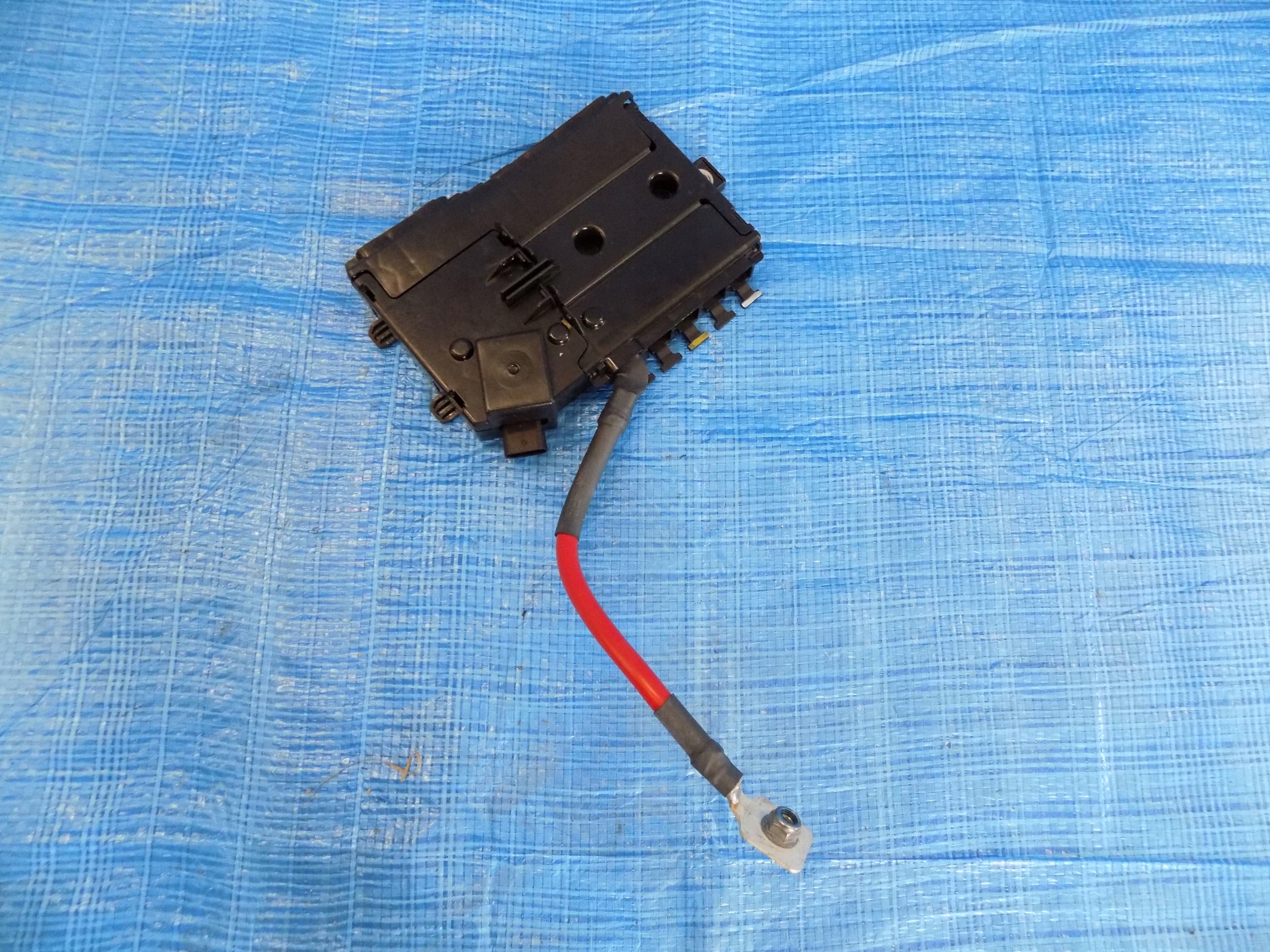 Module fusibles MERCEDES GLC X253 2.0CGI