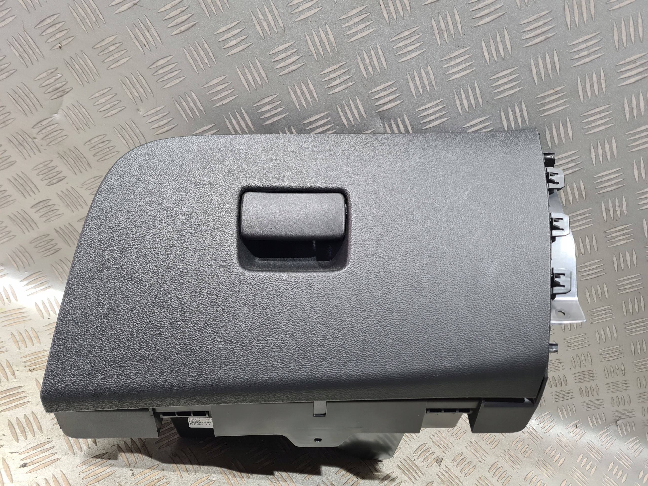 бардачок пассажира opel ASTRA K РЕСТАЙЛИНГ европа