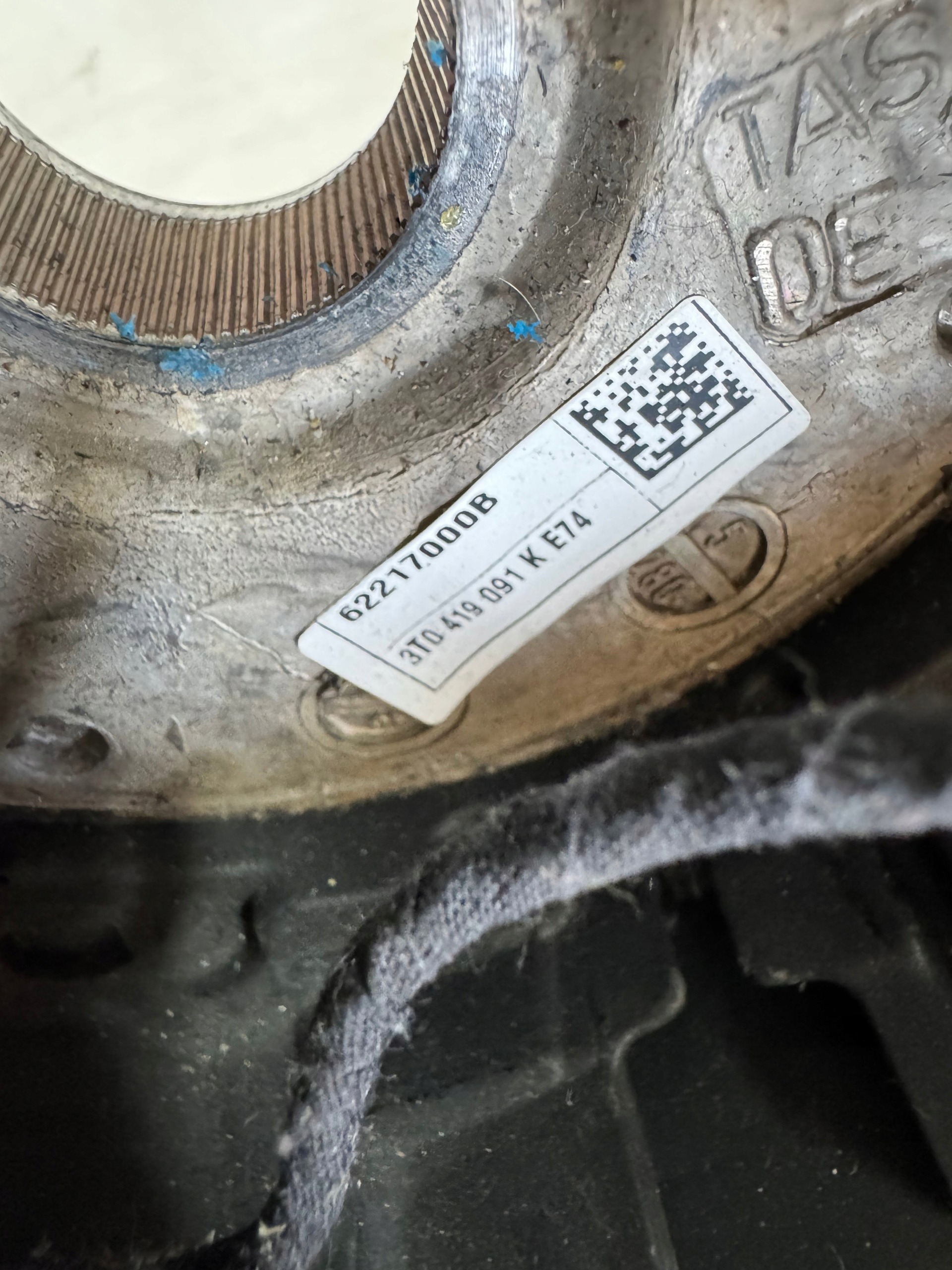 lenkrad SKODA YETI 3T0419091K 09-17 MULTIFUNKCJA
