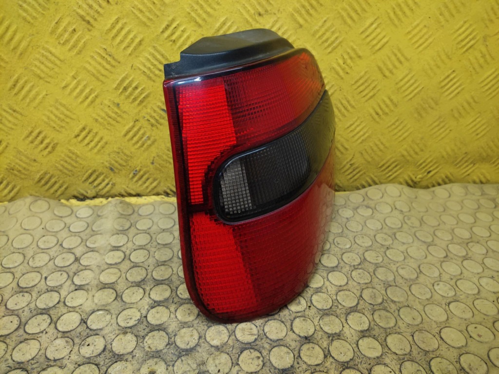 SKODA FELICIA light left rear part 441987881896