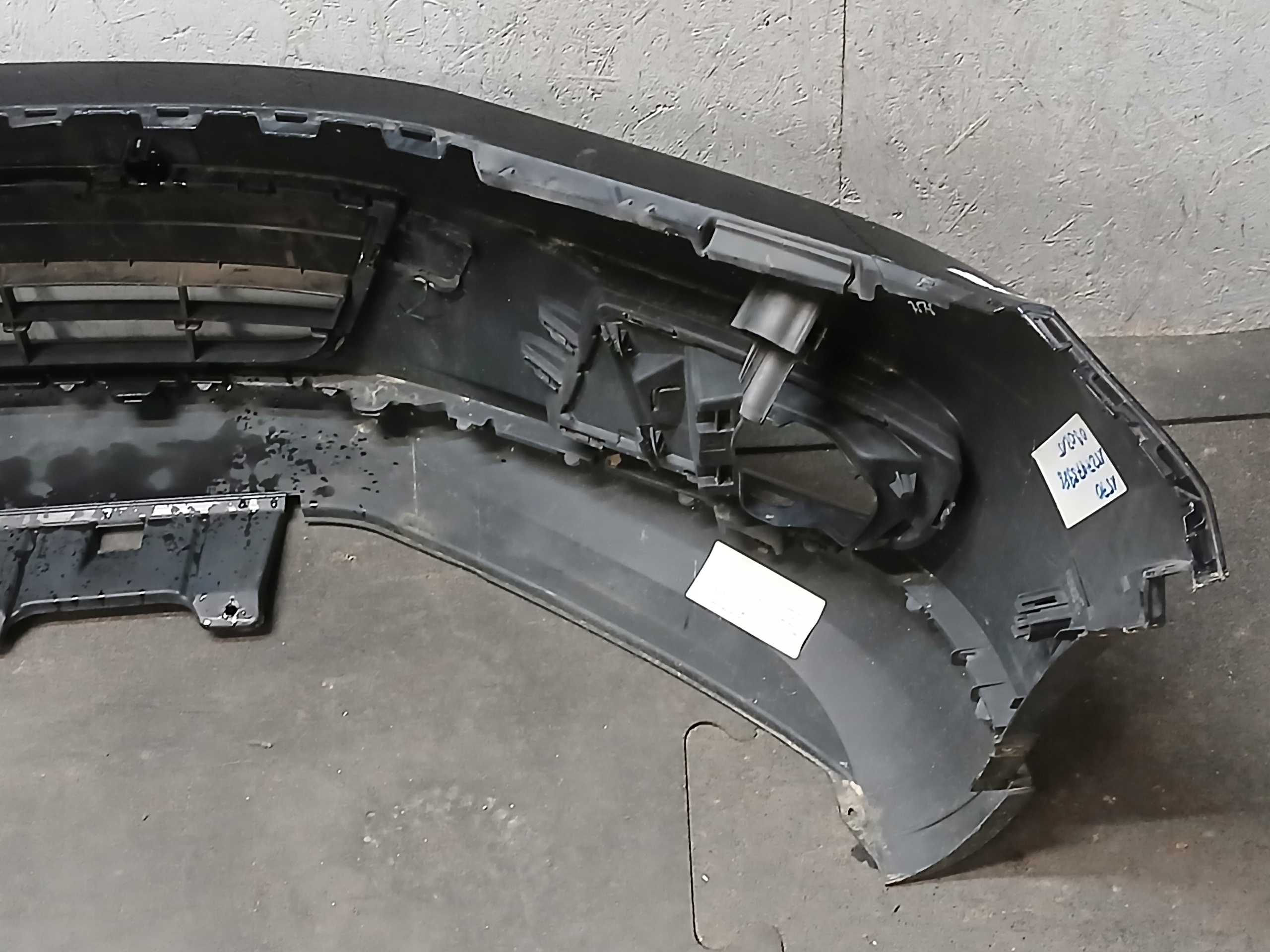 bumper front VW TIGUAN and 1 LIFT 10-15 5N0
