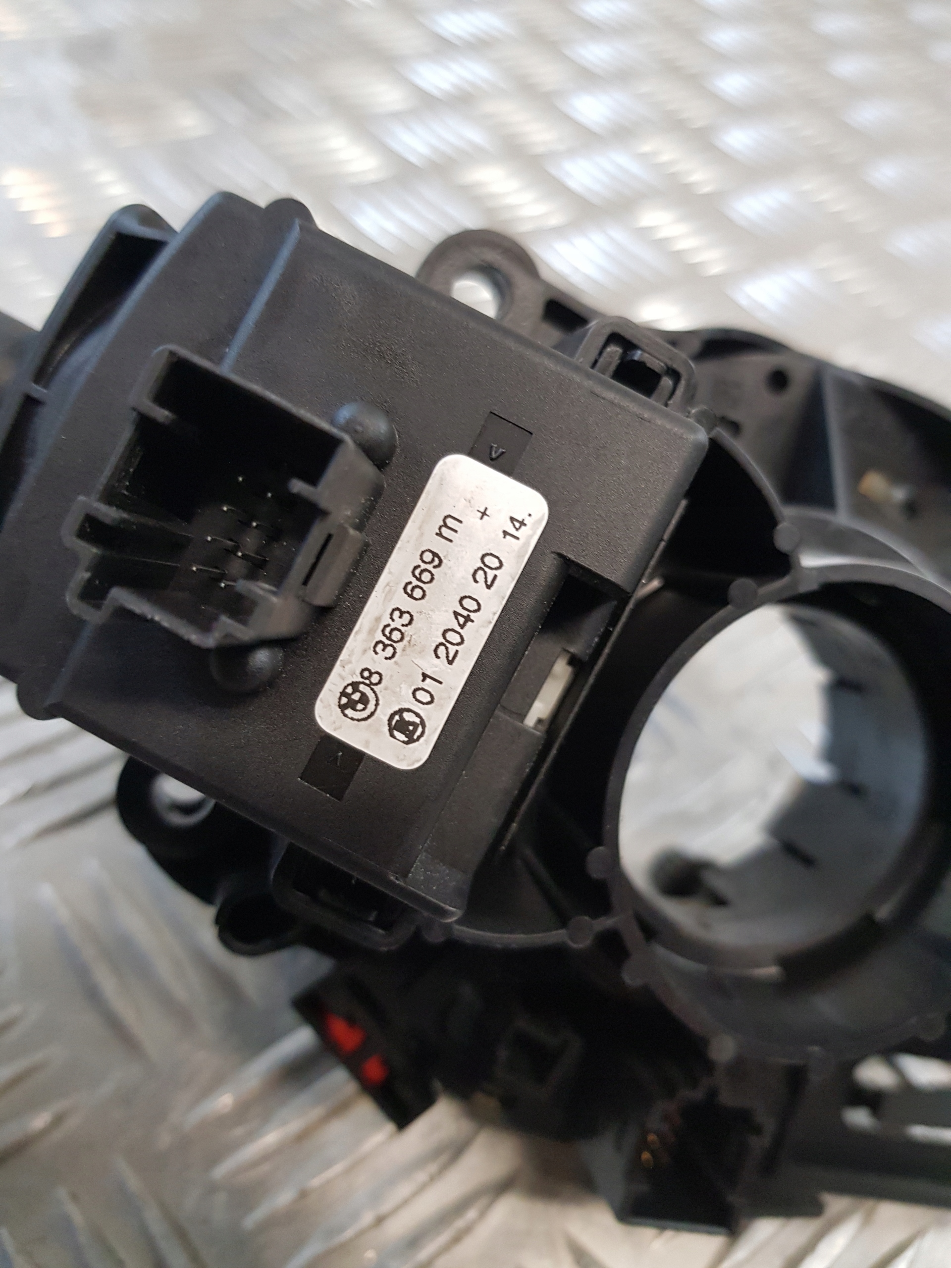 commande levier commodo sous volant anneau airbag 8377488.9 BMW E46 2.0D KOMBI 02R