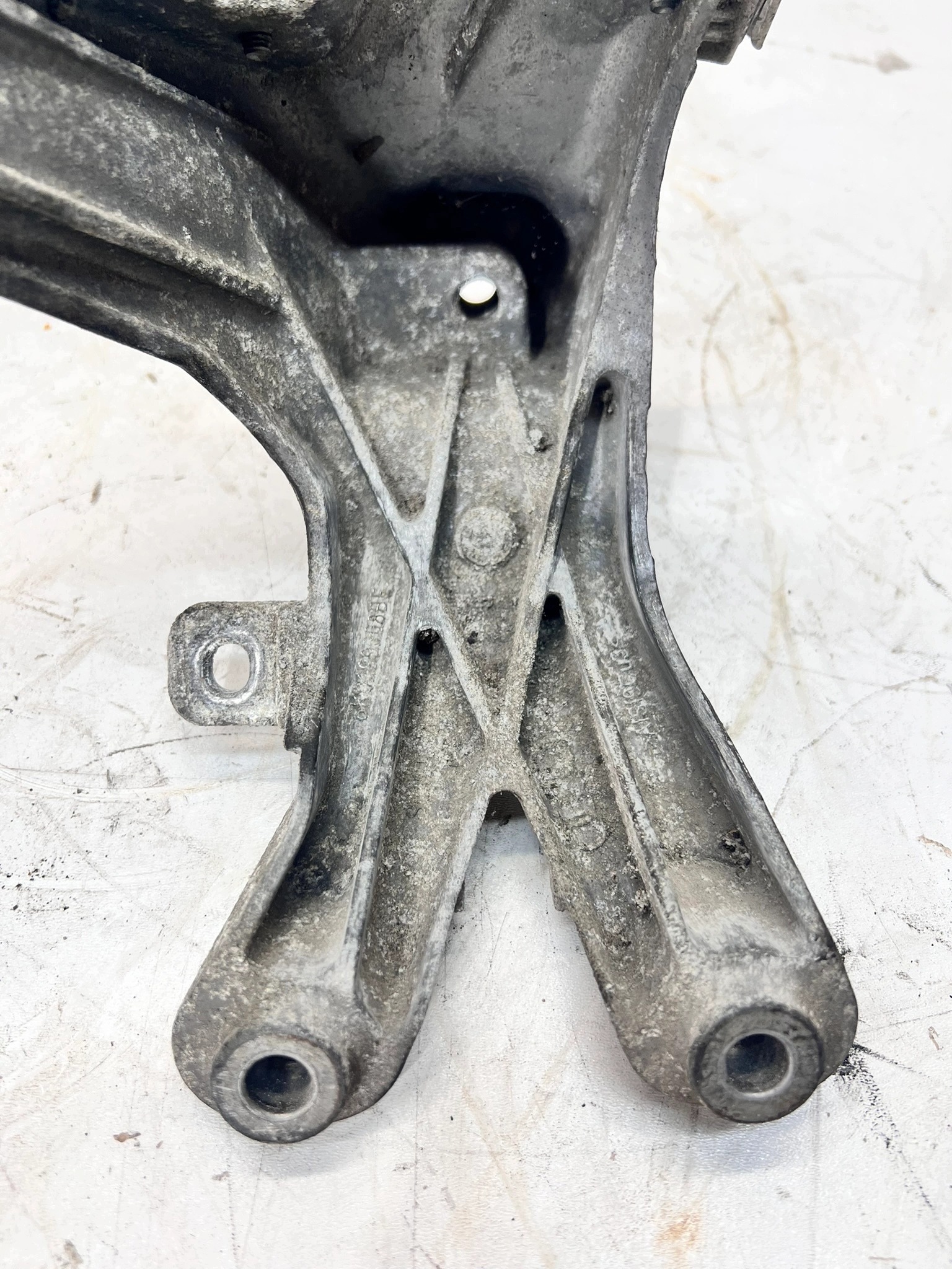 engine mount right AUDI A4 B8 A5 Q5 8K0199308EE 1/26