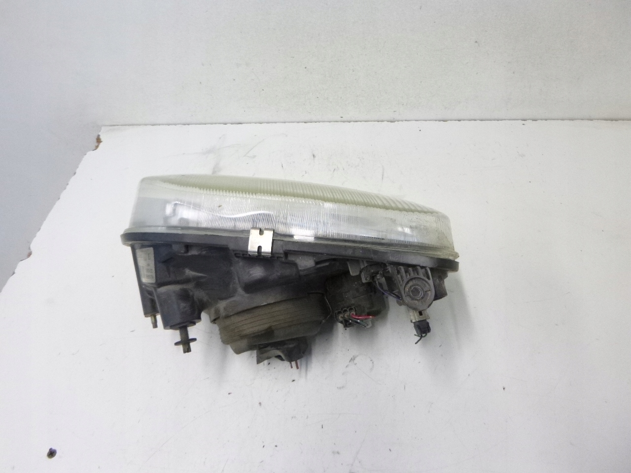light front Nissan Micra K11 2001r.