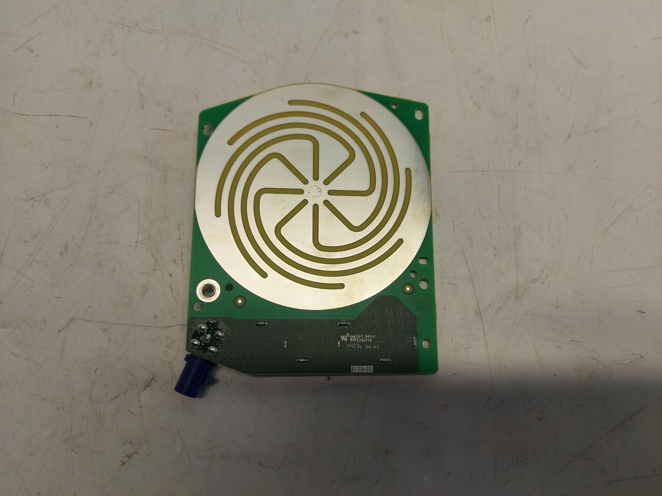 TESLA MODEL Y 2024r module sensor rain aerial GPS 1920001-00-B