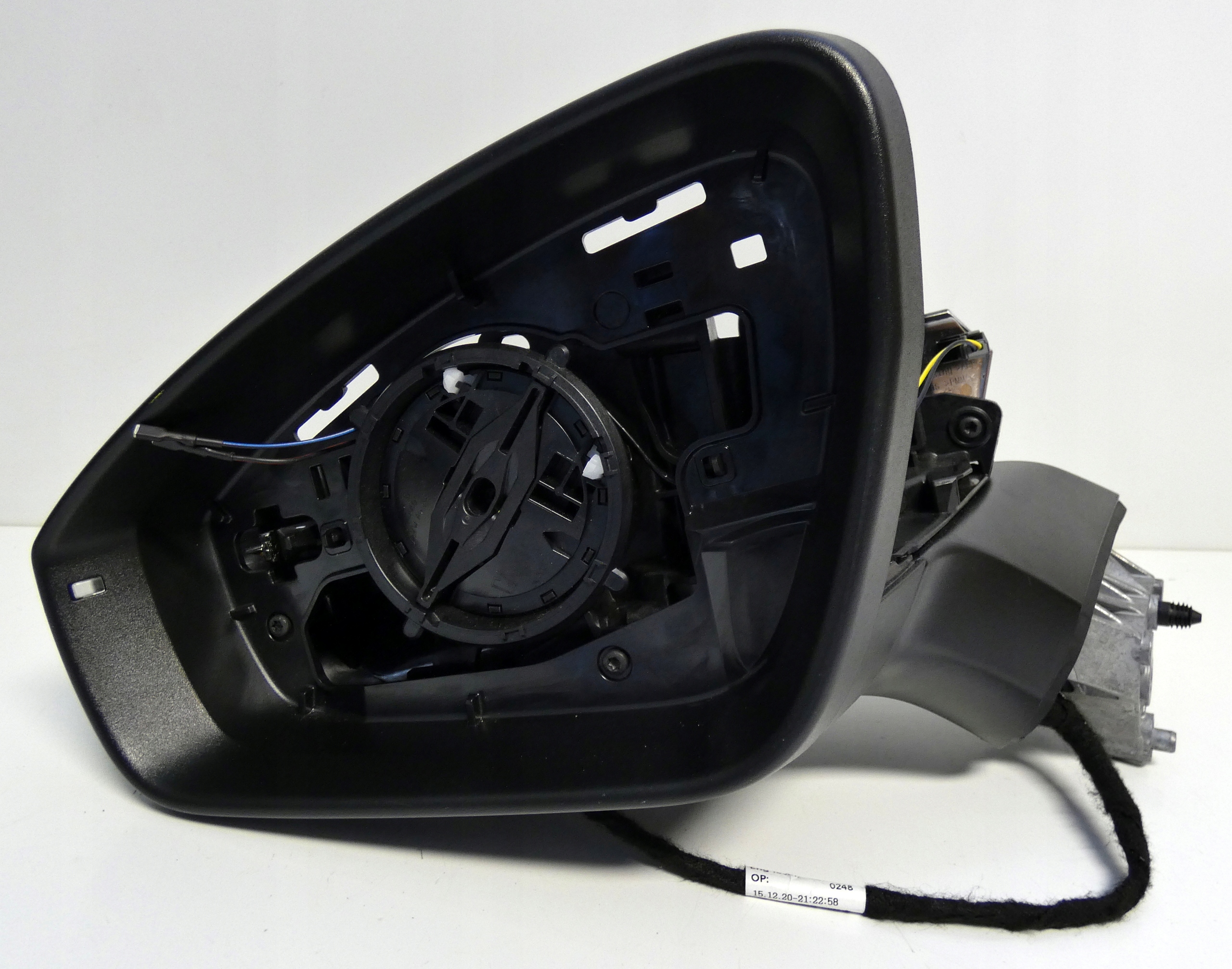 VW ID.4 ID4 5 vertical mirror left exterior