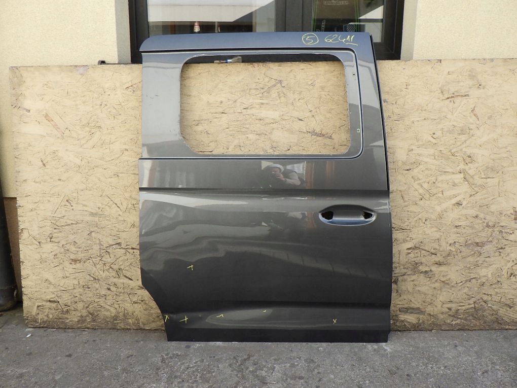 FORD CONNECT MK3 VW CADDY 2K LONG 21- door right rear.