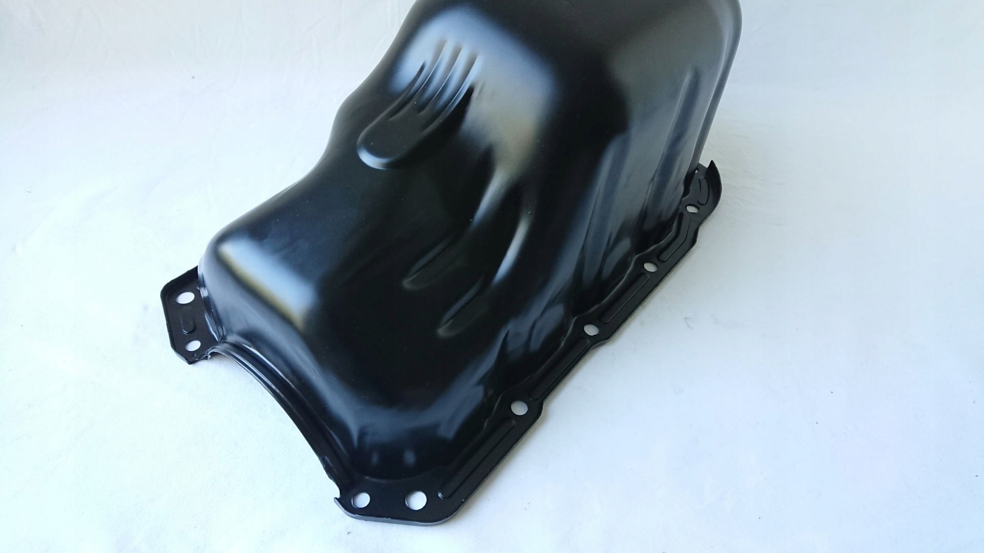 MISKA OLEJOWA FIAT GRANDE PUNTO 1.2 PUNTO EVO 1.4 Numery katalogowe zamienników A.Z. Meisterteile AZMT-46-031-1018 AIC 54711 BGA SP2204 BORG & BECK BSP1003 FAST FT49359 FIRST LINE FSP1003 GOOM OS-0003 MEC-DIESEL 190410 METZGER 7990025 Metalcaucho 05919 NTY BMO-FT-004 PLYOM P011208 RIDEX 592O0041 STC T405919 TOPRAN 600 361 VAICO V24-0316 WILMINK GROUP WG1431662 WILMINK GROUP WG1441101 WILMINK GROUP WG1767752 WILMINK GROUP WG2155241