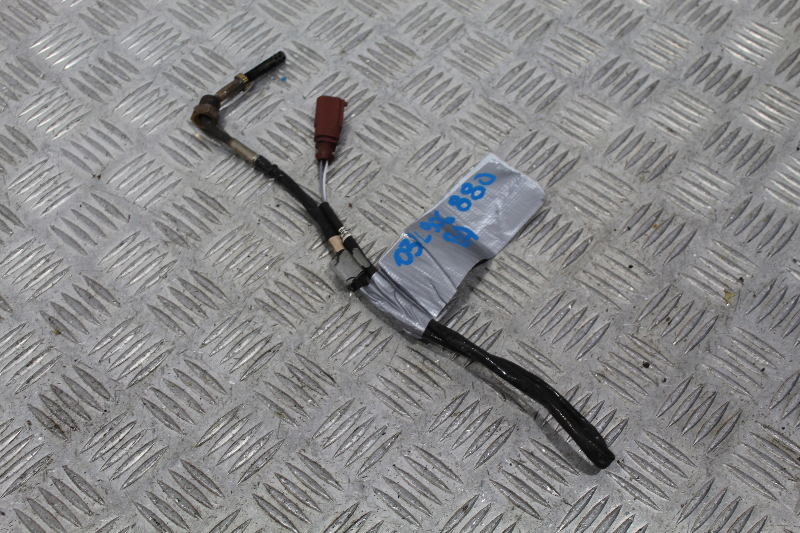 SENSOR TEMPERATURY GASE TIGUAN 5N0 03L906880BA