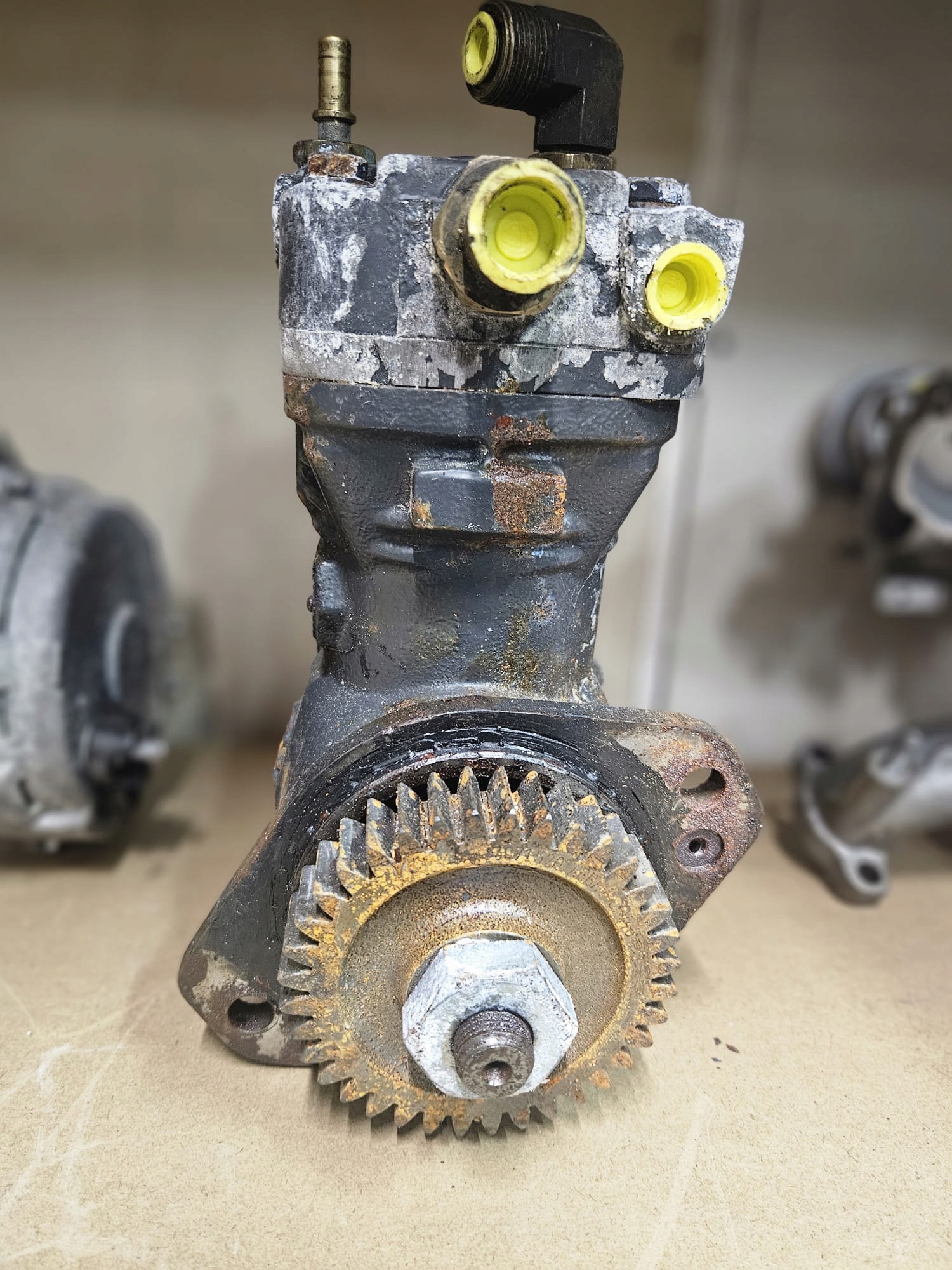 Компрессор воздушный компрессор DAF LF 45 55 E4 E5