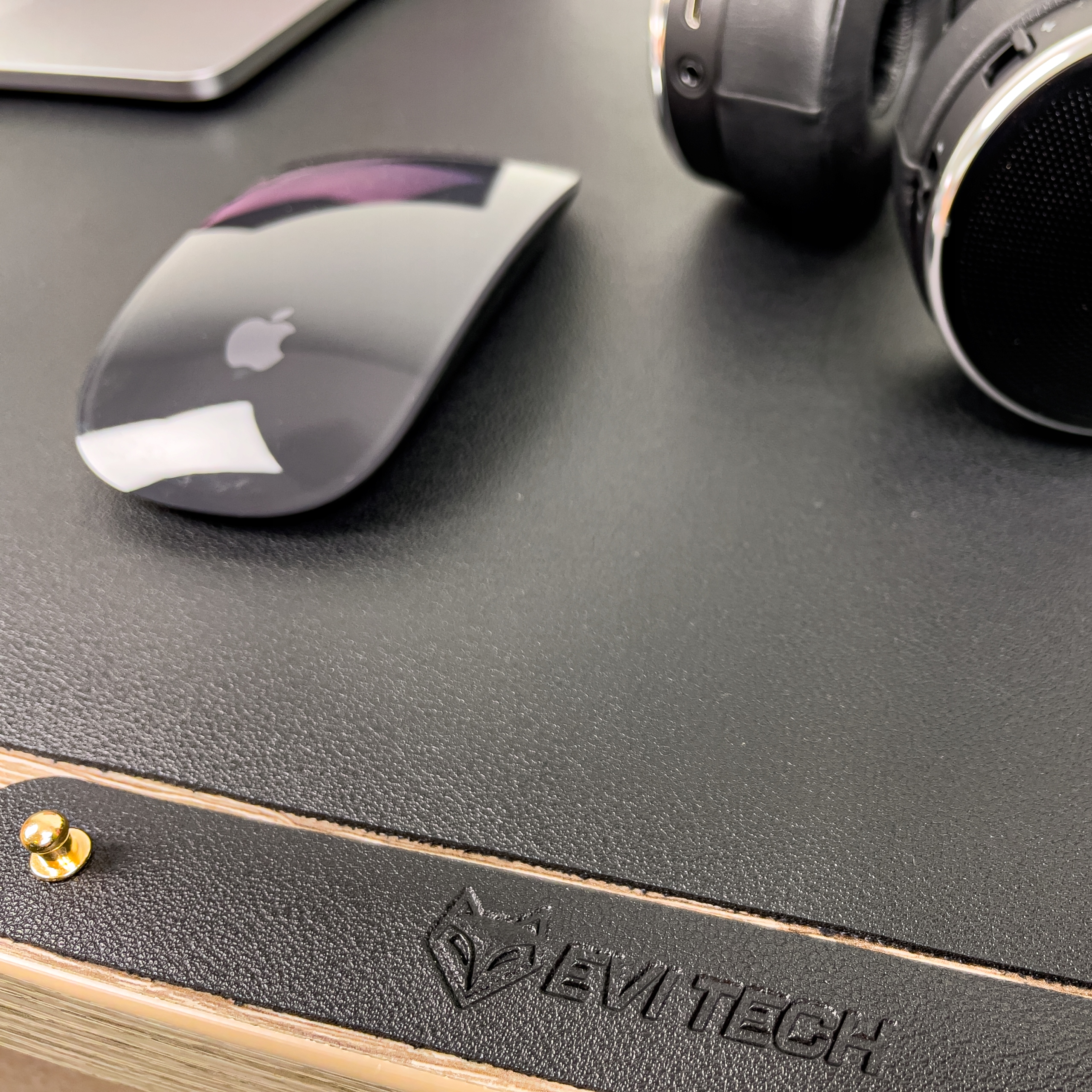 Mata ochronna na biurko DUŻA PODKŁADKA ANTYPOŚLIZGOWA POD MYSZKĘ 90x45 Marka inna