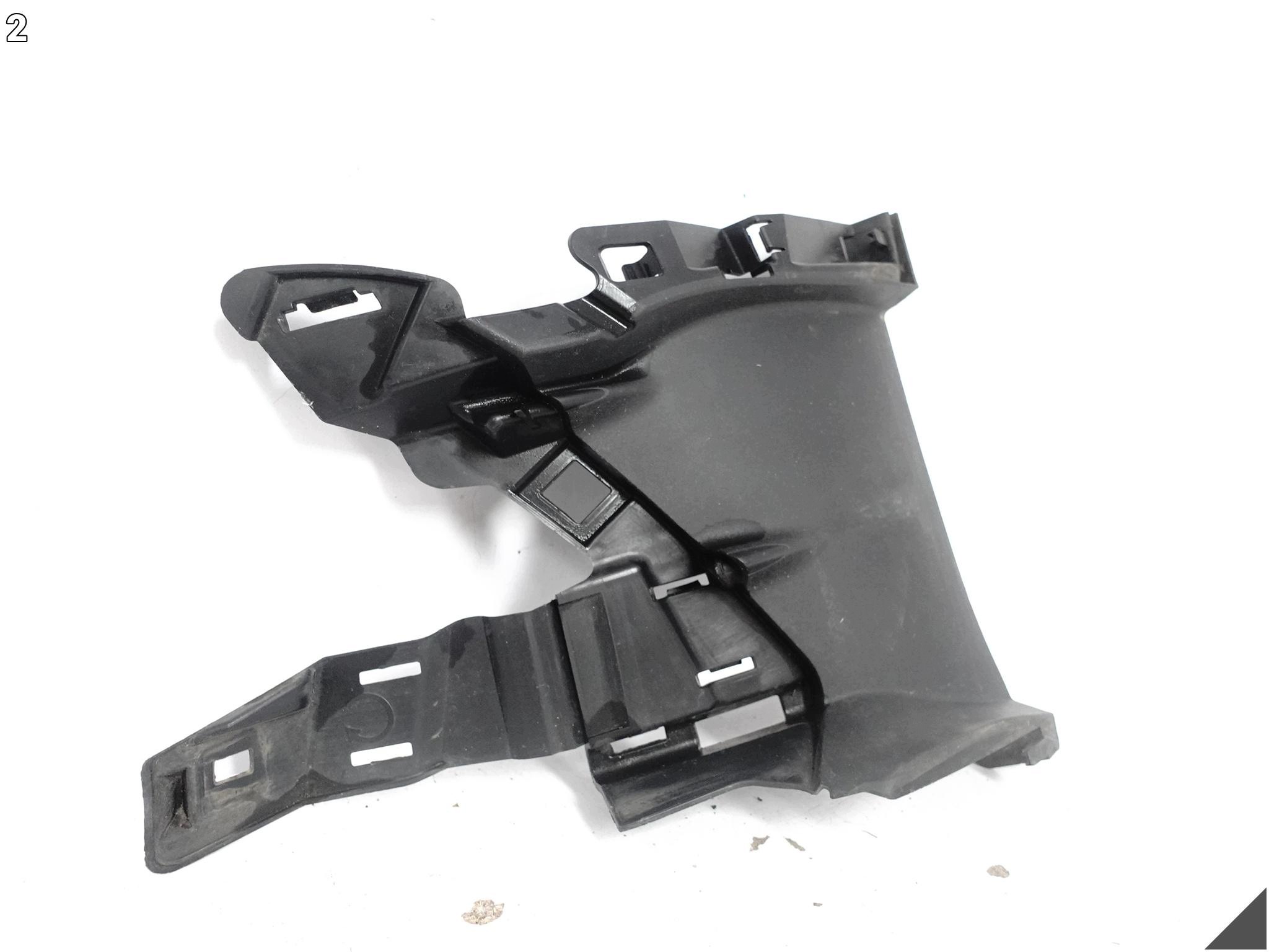 MERCEDES E-KLASA W214 AMG 23- air duct air line support bumper front left