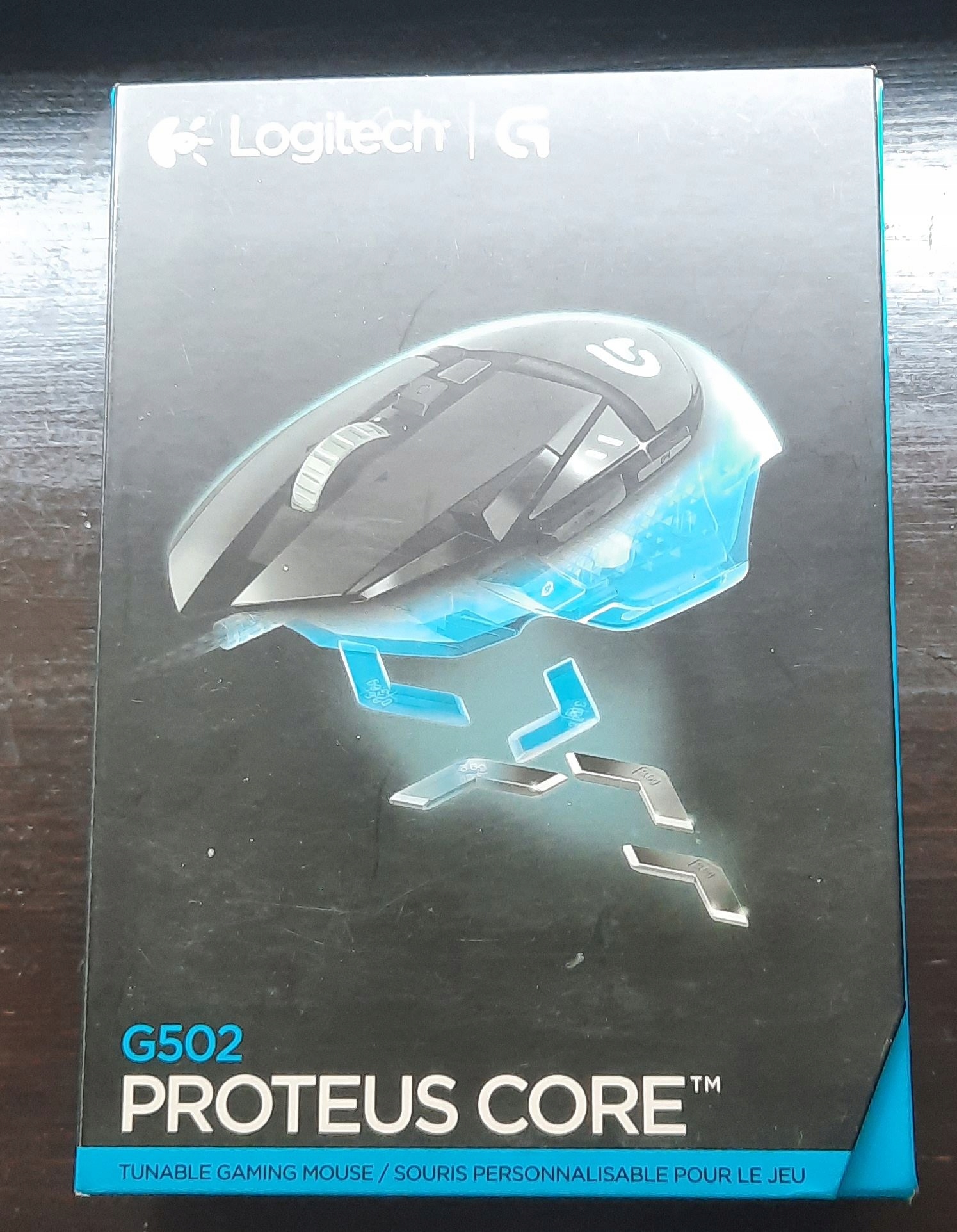 Myszka przewodowa Logitech PROTEUS SPECTRUM G502 sensor optyczny Producent Logitech