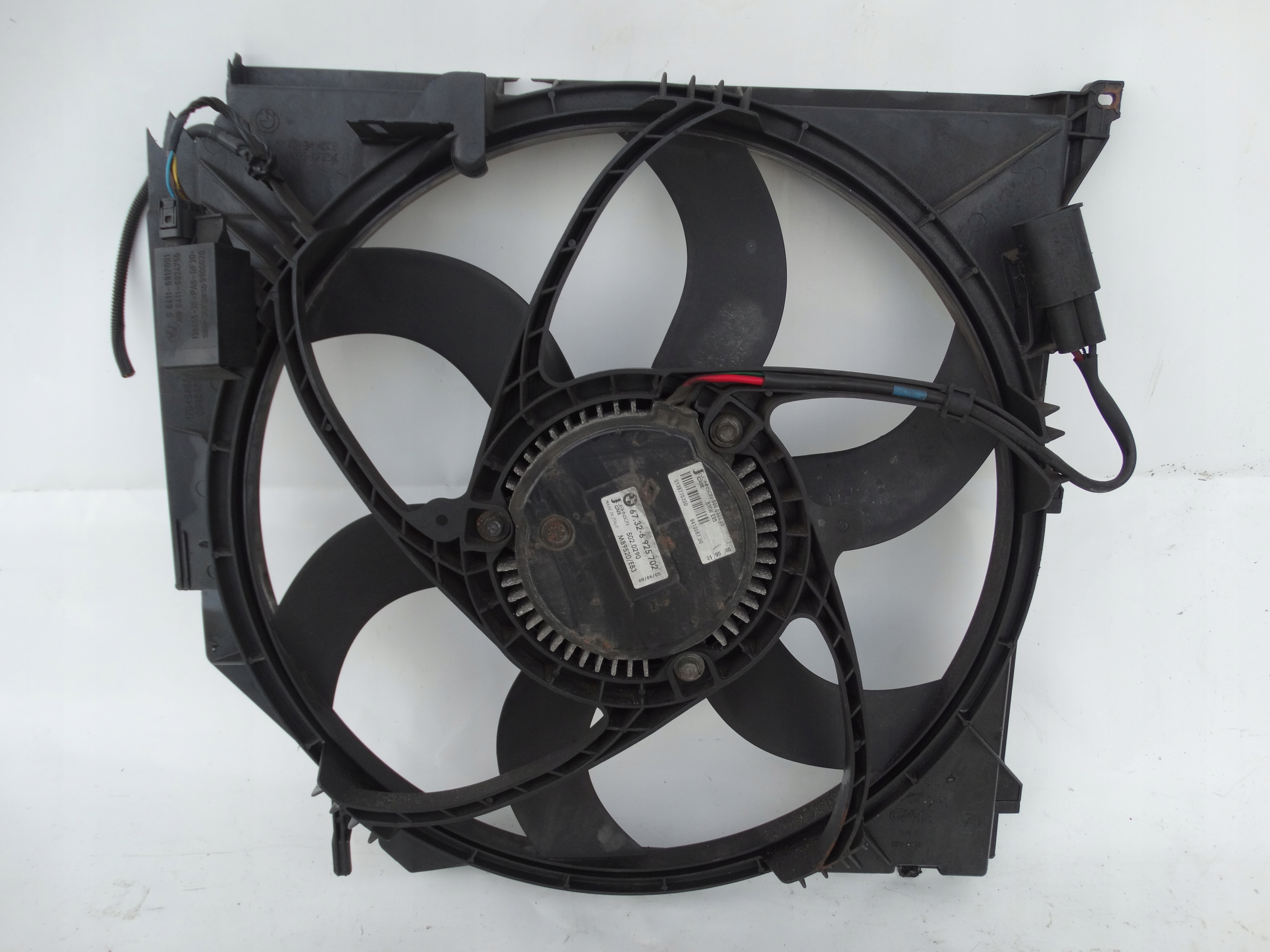 WENTYLATOR CHŁODNICY BMW X3 E83 2.0D 6925702