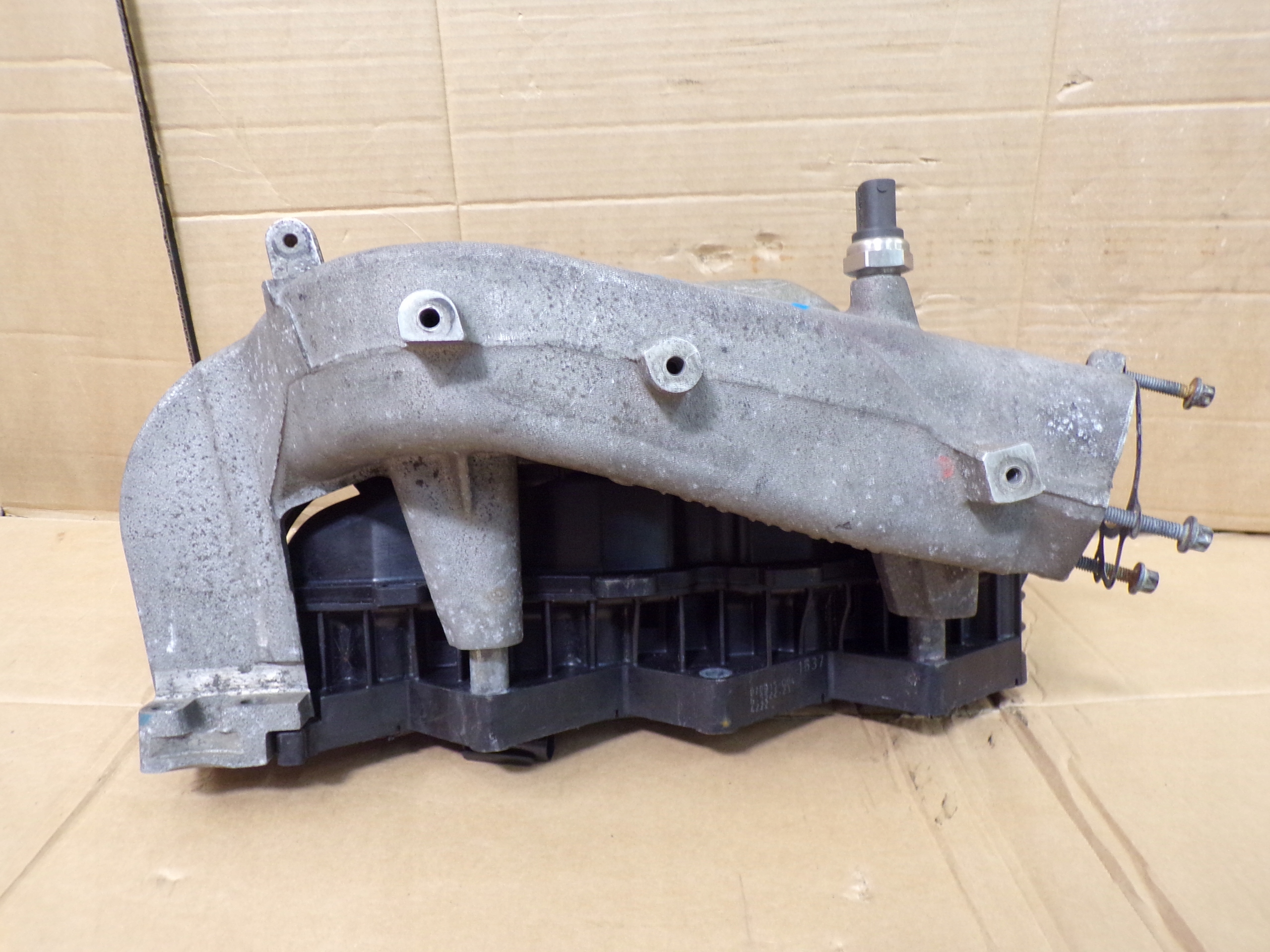 SPRINTER 2.2CDI 06- intake manifold 2 CZESCI engine 646