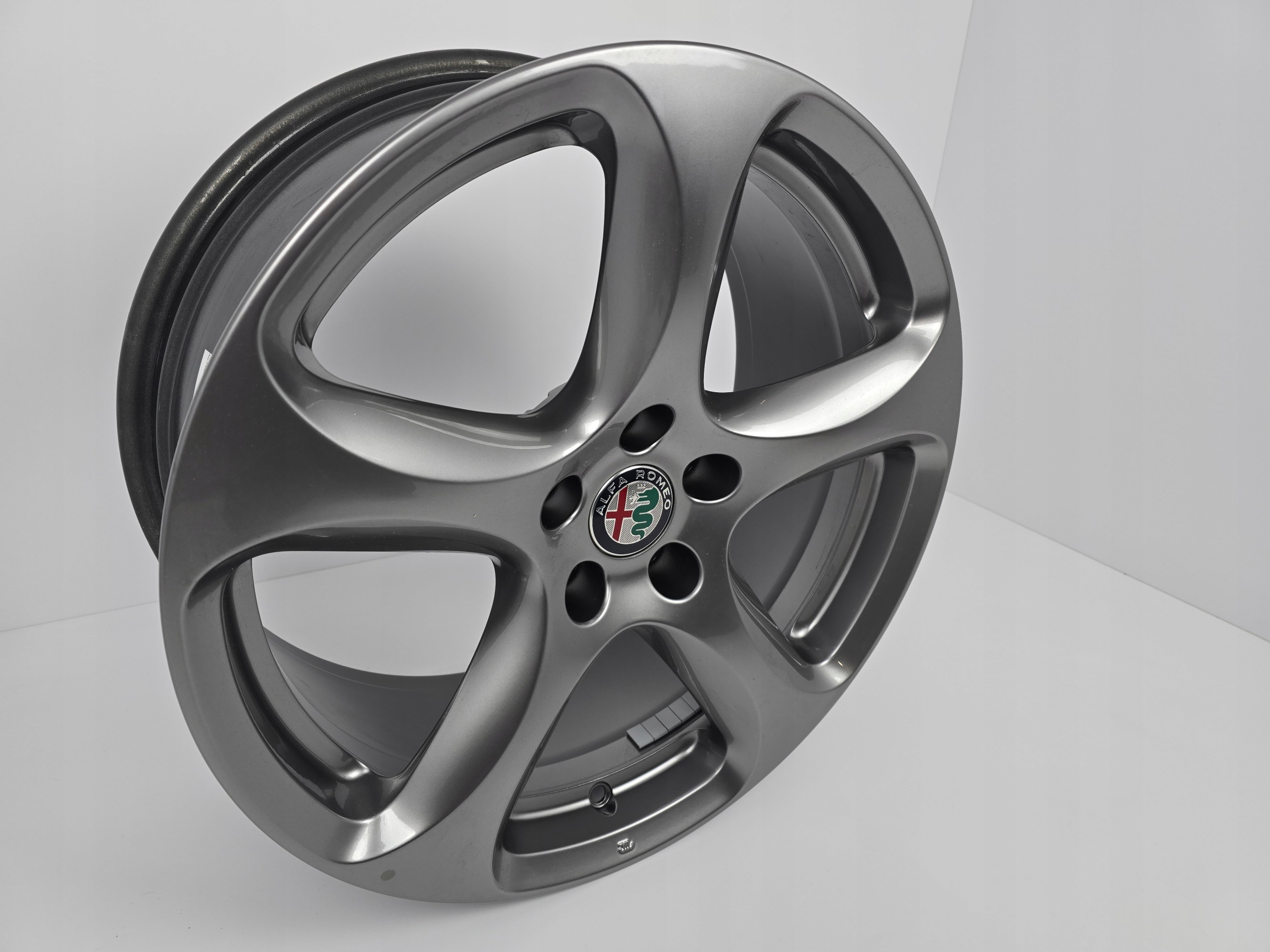 NOWE Felgi Alfa Romeo 18 Giulia Stelvio Giulietta Kod producenta Alfa