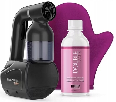 MineTan Bronze Babe +Double Dark 237 ml rukavice, sprejové opalování, černá barva