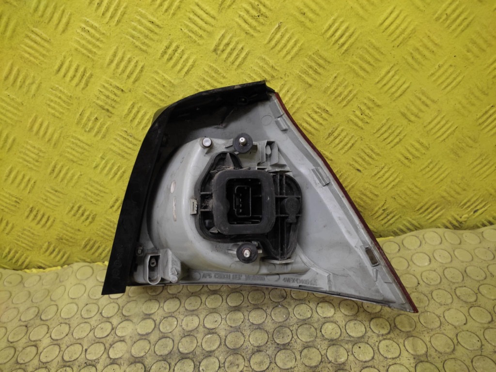 VW GOLF V light left rear part 4VFX13405AA