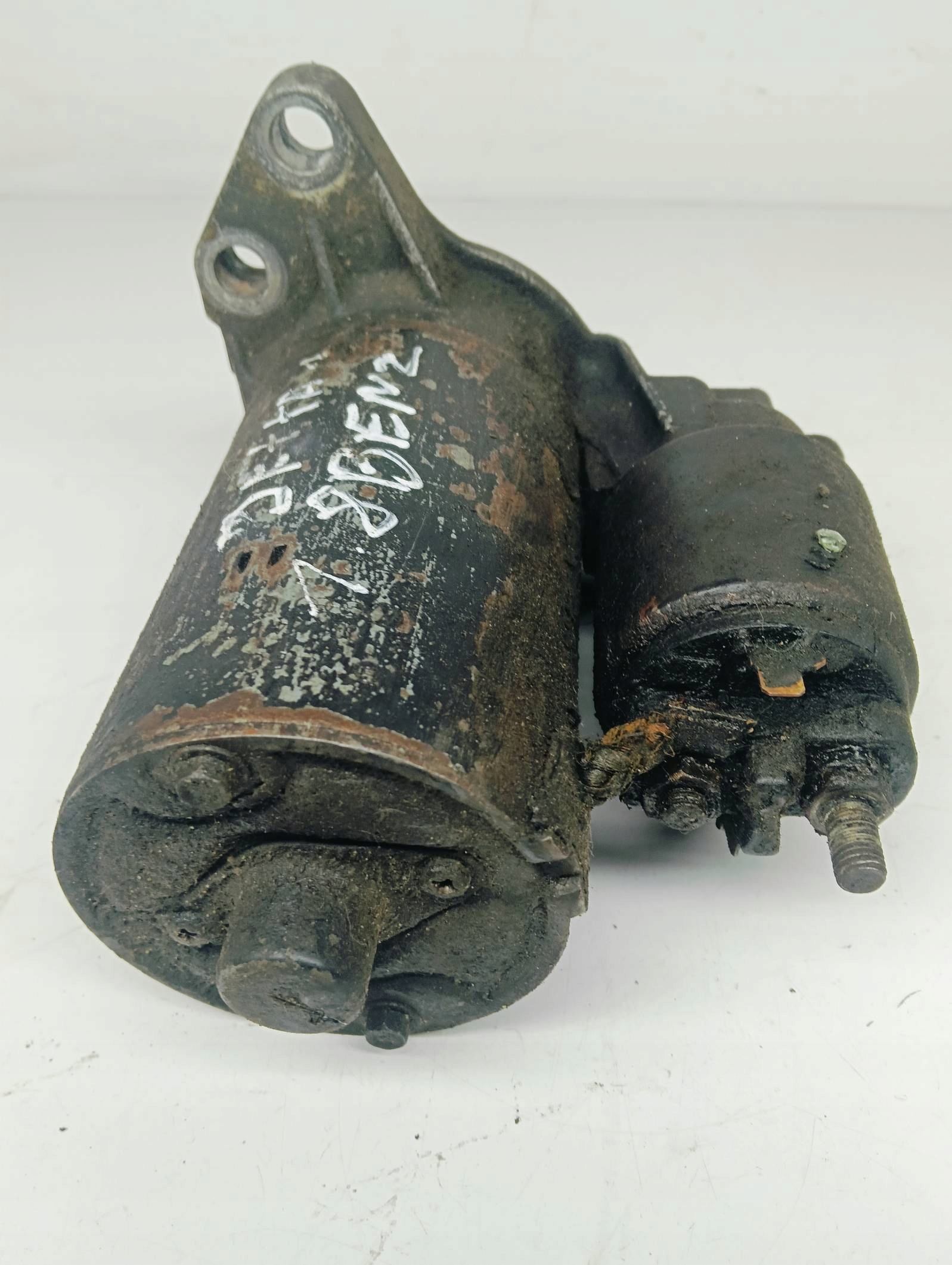 starter Volkswagen JETTA GOLF II 1.8 055911023