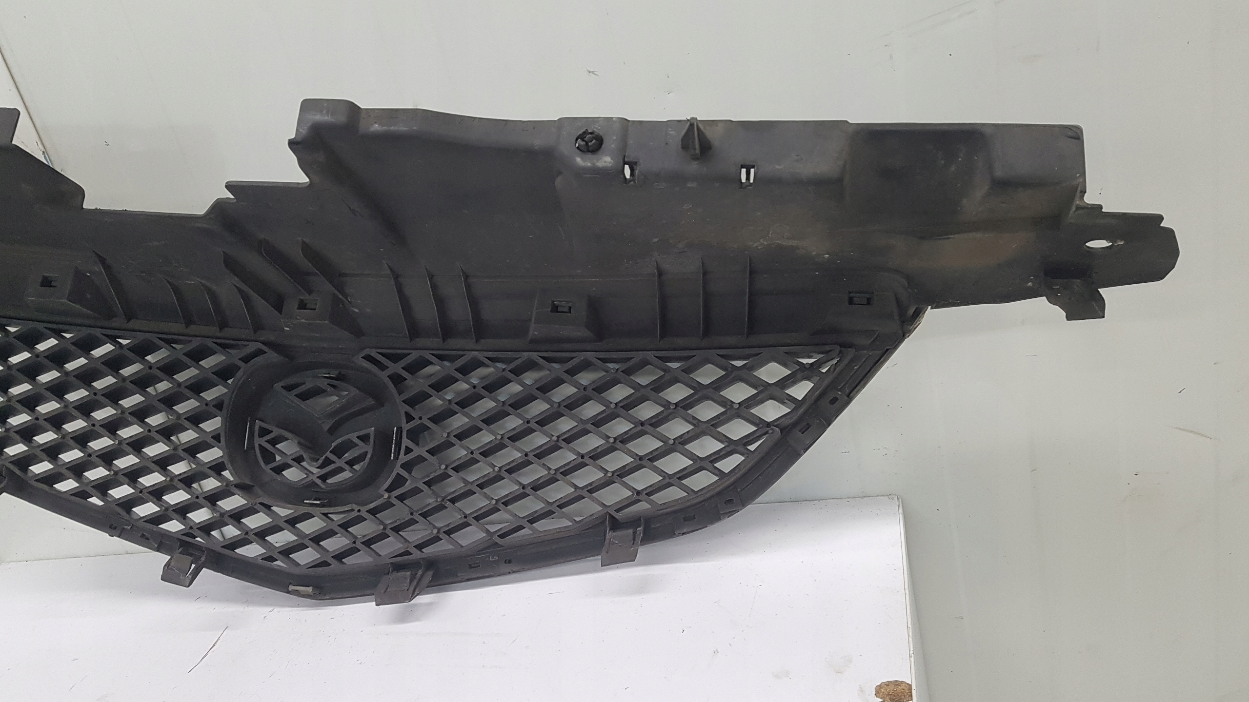 Grill Grill MAZDA MPV LD4750712