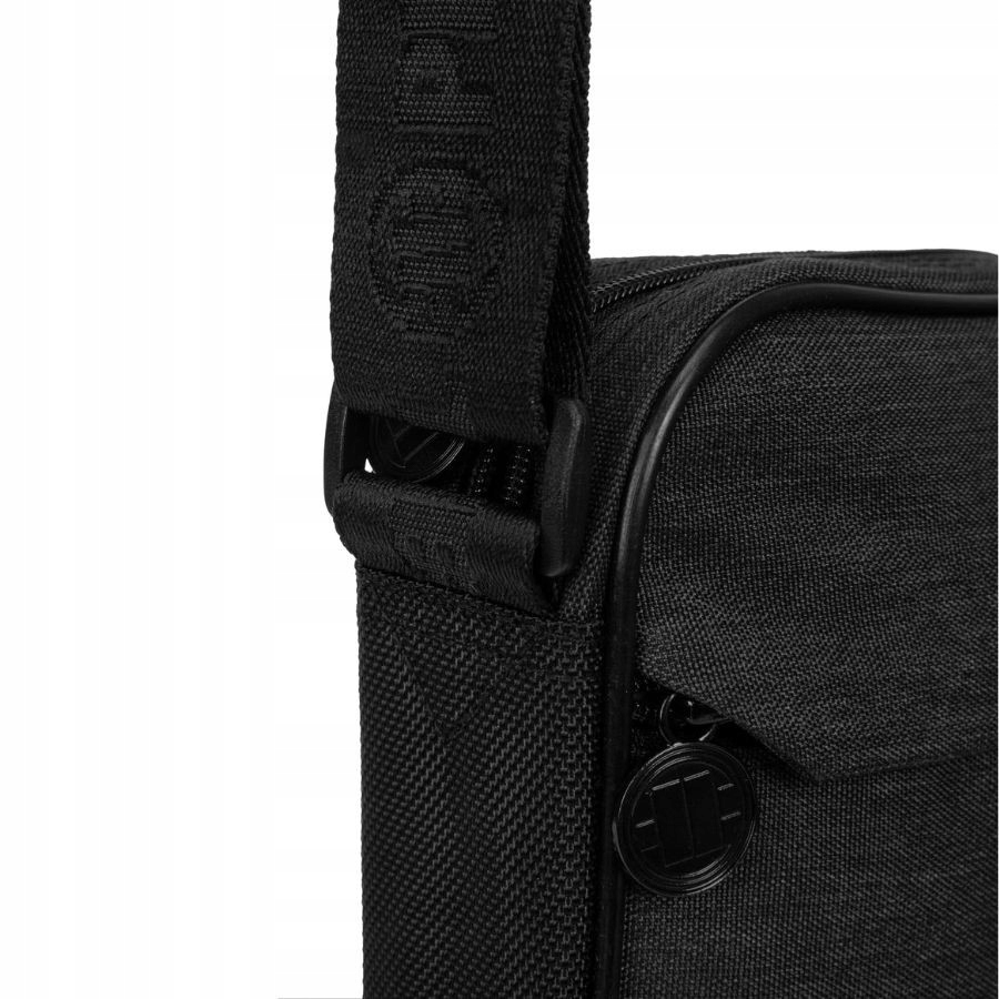 TORBA PIT BULL SASZETKA NERKA LISTONOSZKA PITBULL Kolor czarny