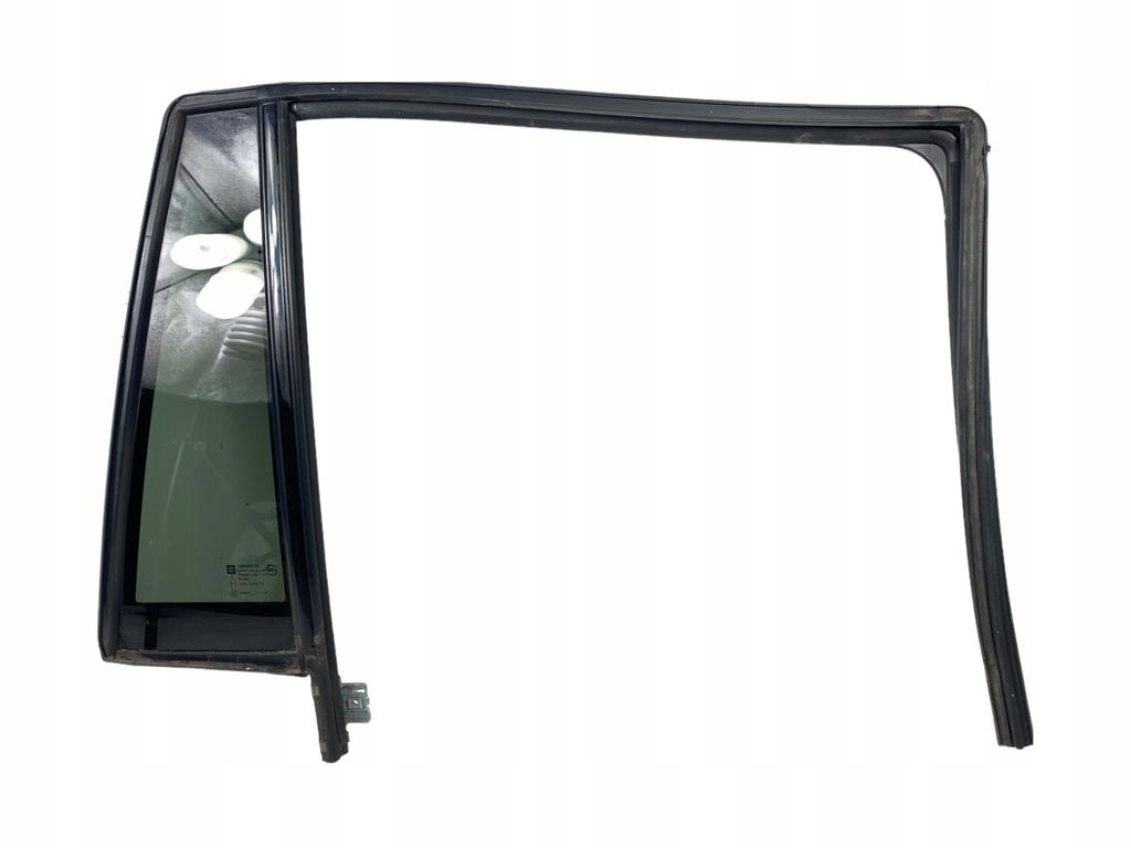 ESCALADE TAHOE YUKON 15-20 SZYBA BOCZNA DRZWI RH