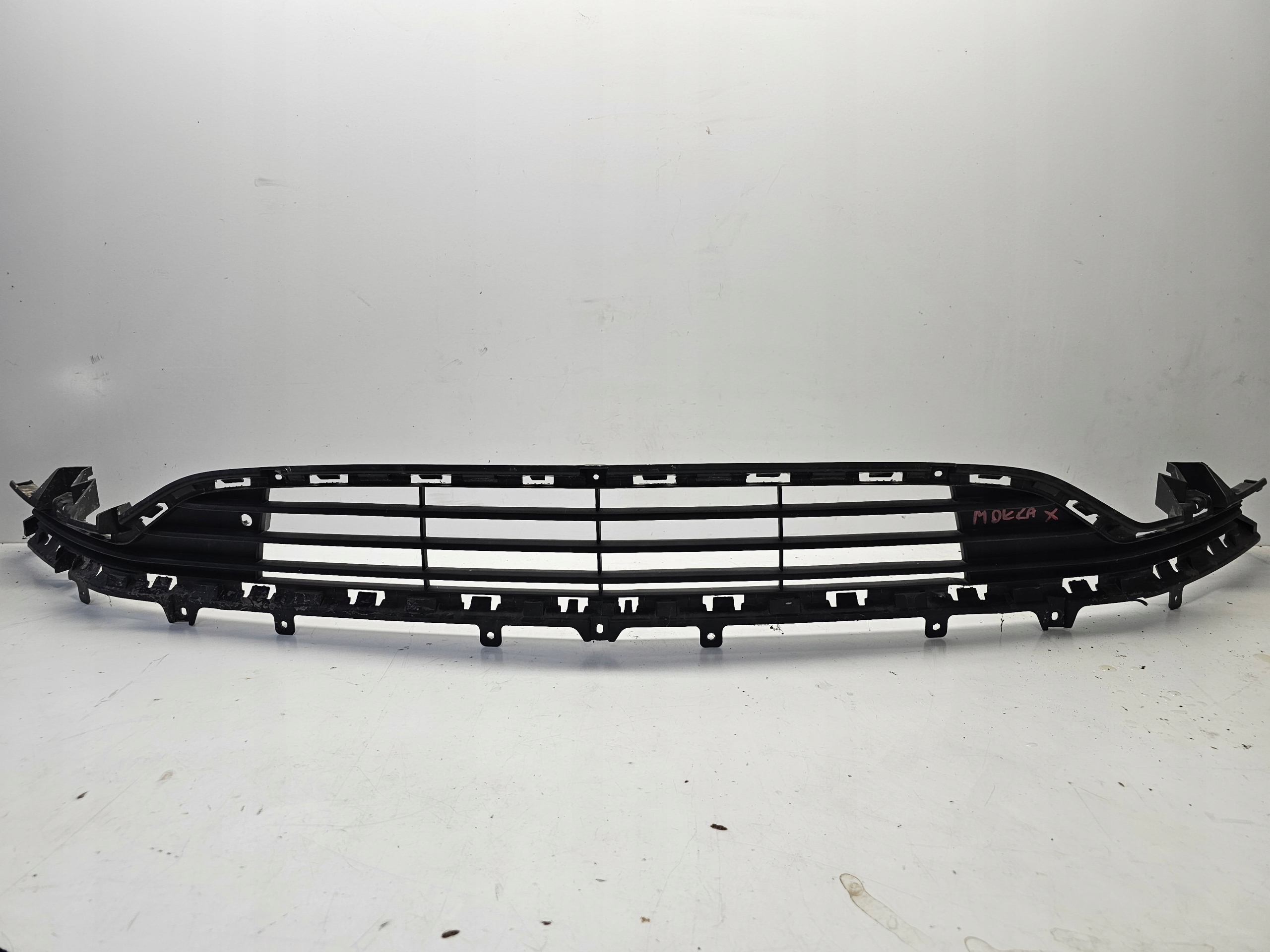 OPEL MOKKA X BUICK ENCORE grid central of a bumper front without PDC