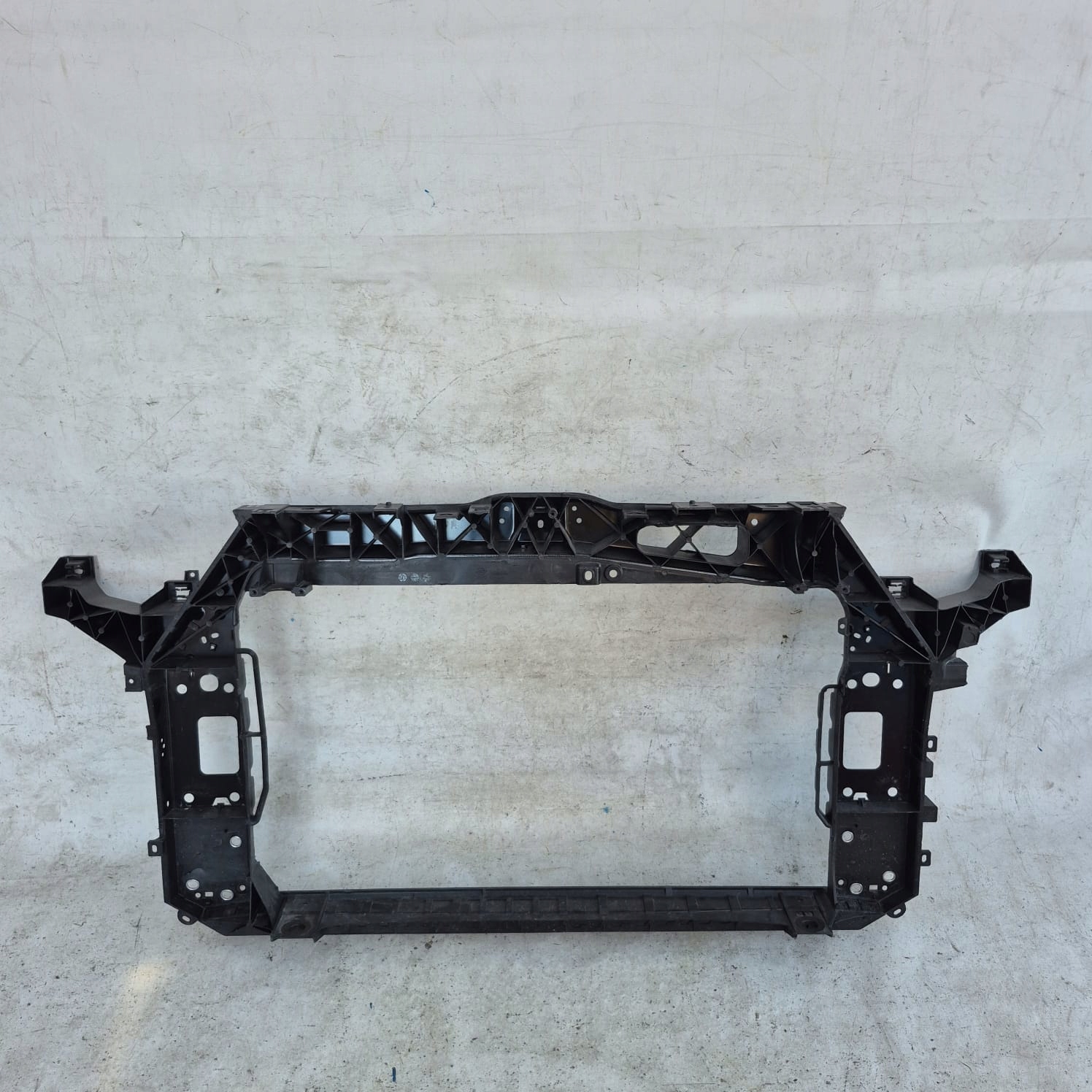 SSANGYONG TIVOLI support panel for radiators pillar front 57100-37001