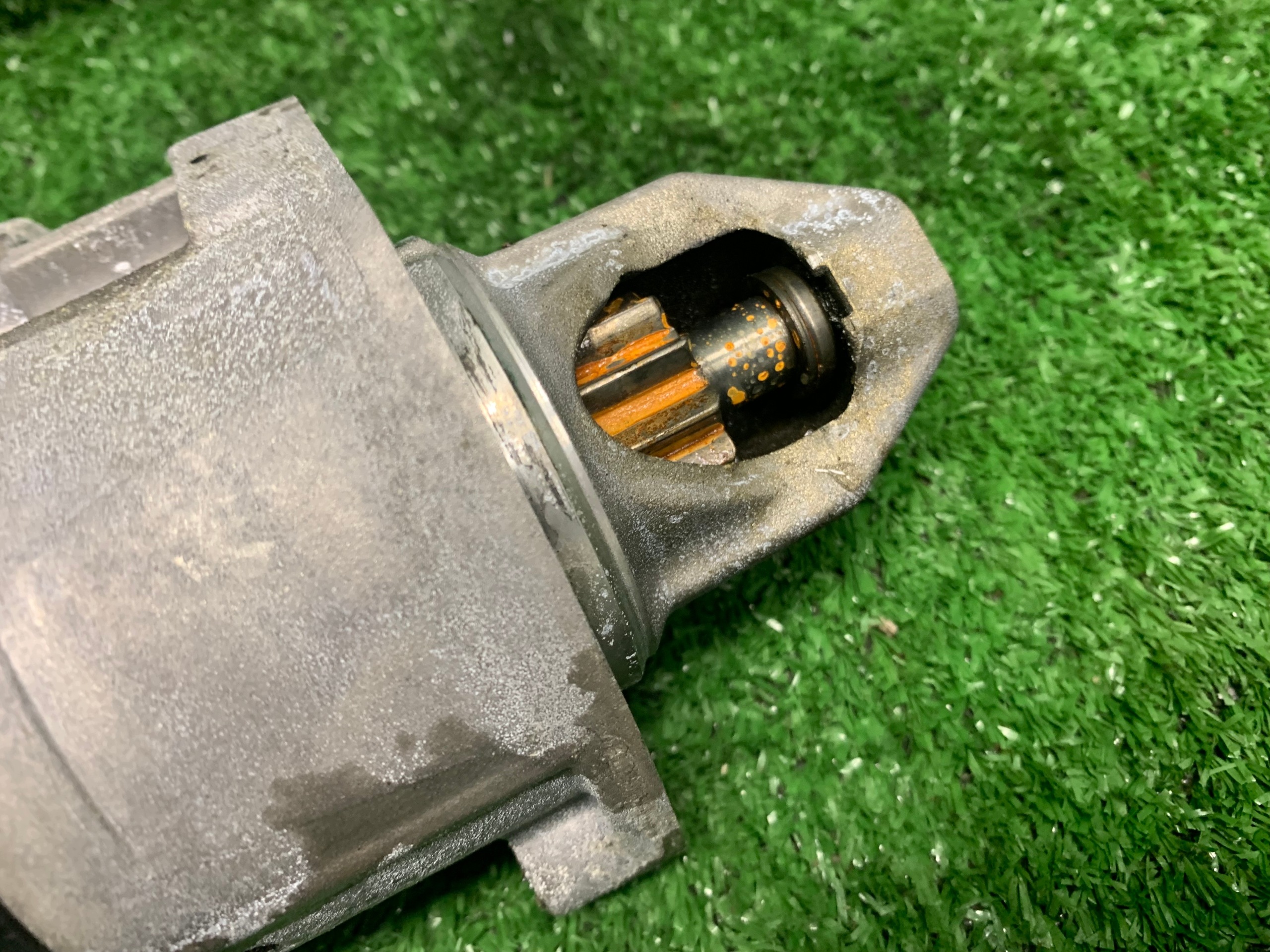starter MERCEDES C-class W203 W204 E-class W211 W212 3.0 CDI A0061514101