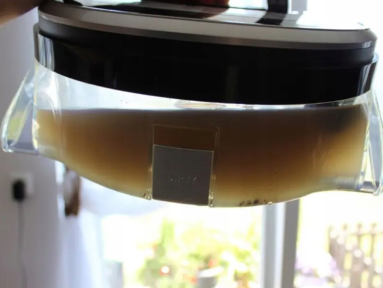 MOCNY ROBOT MYJĄCY MOPUJĄCY AUTOMATYCZNY MOP AUTOMATYCZNY POWRÓT DO BAZY Obszar działania 120 m²