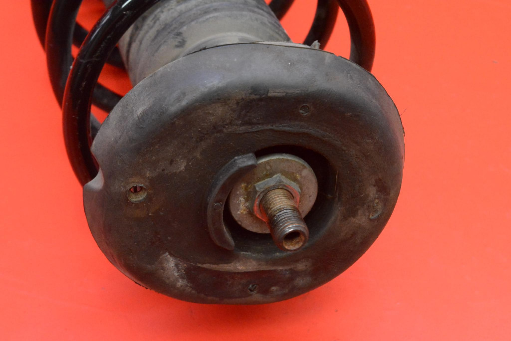 shock absorber right front 824903011807 CITROEN C4 CACTUS and 1.2 PURETECH 110KM