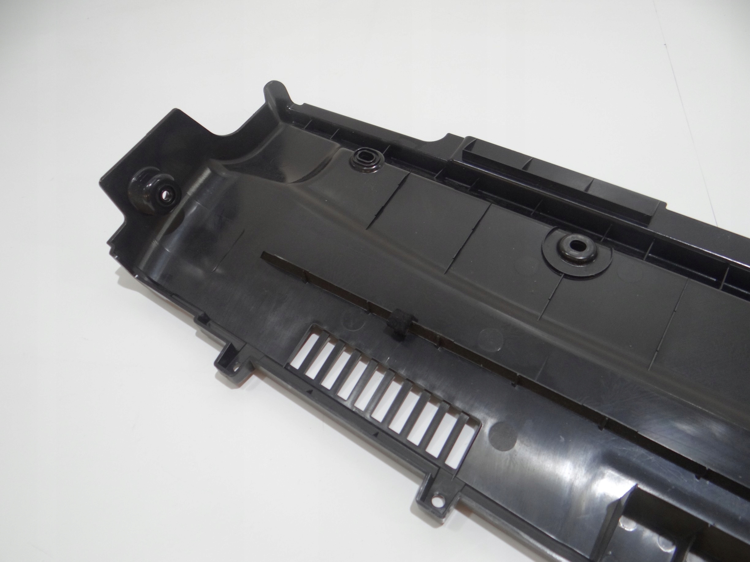 blende abdeckung gehäuse wärmblech BMW E88 6983118