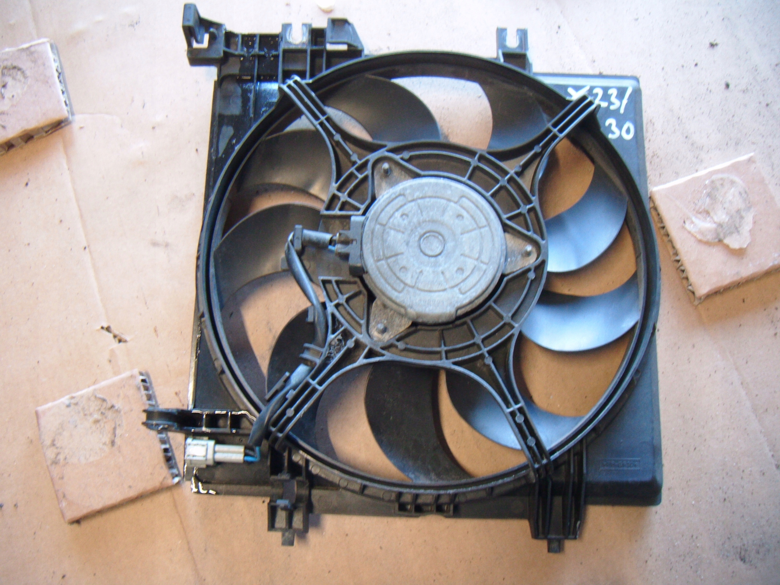 SUBARU LEGACY V 09-14 2.0D WENTYLATOR CHŁODNICY