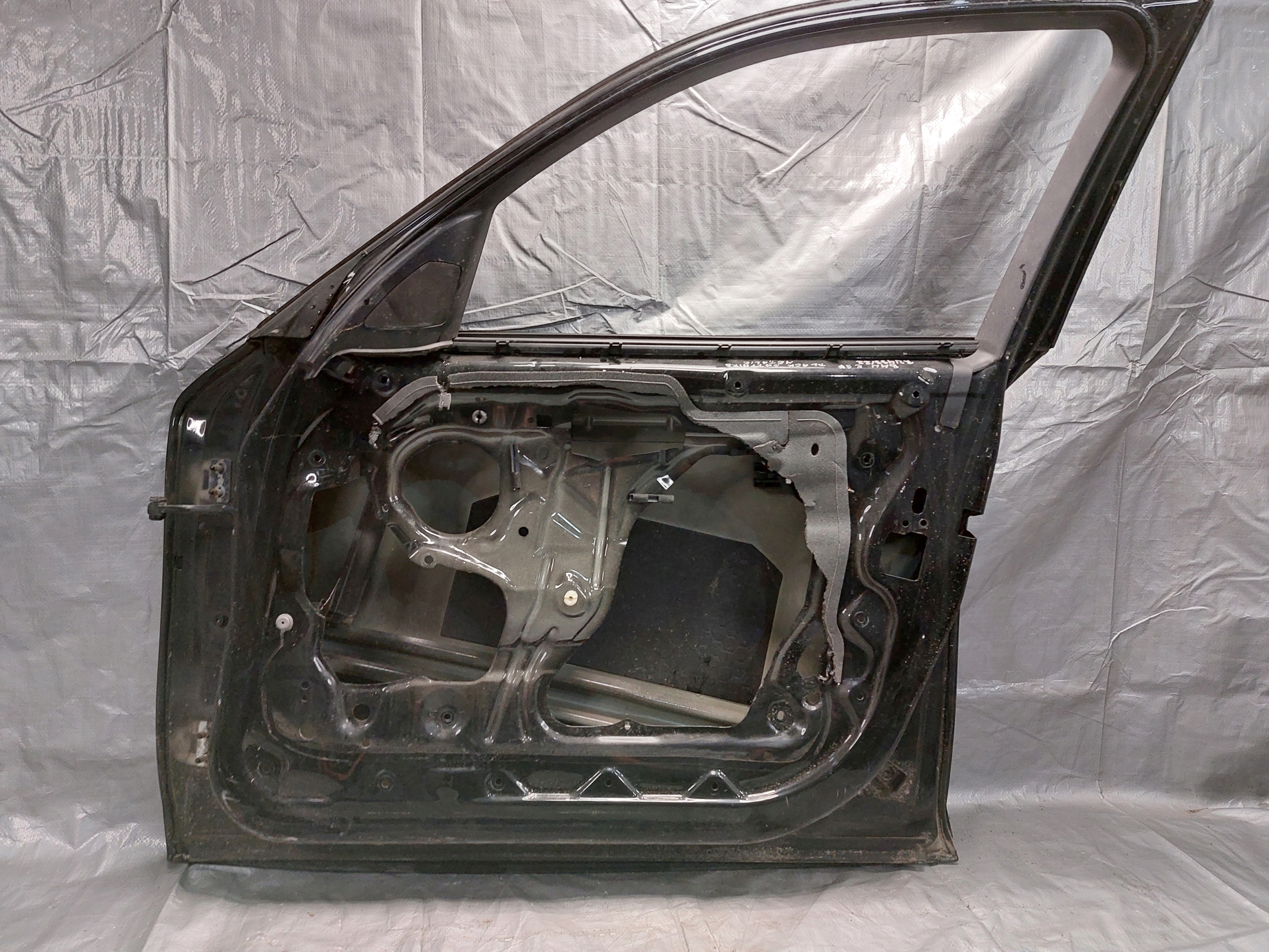 door right front BMW E87 BLACK SAPPHIRE METALIC