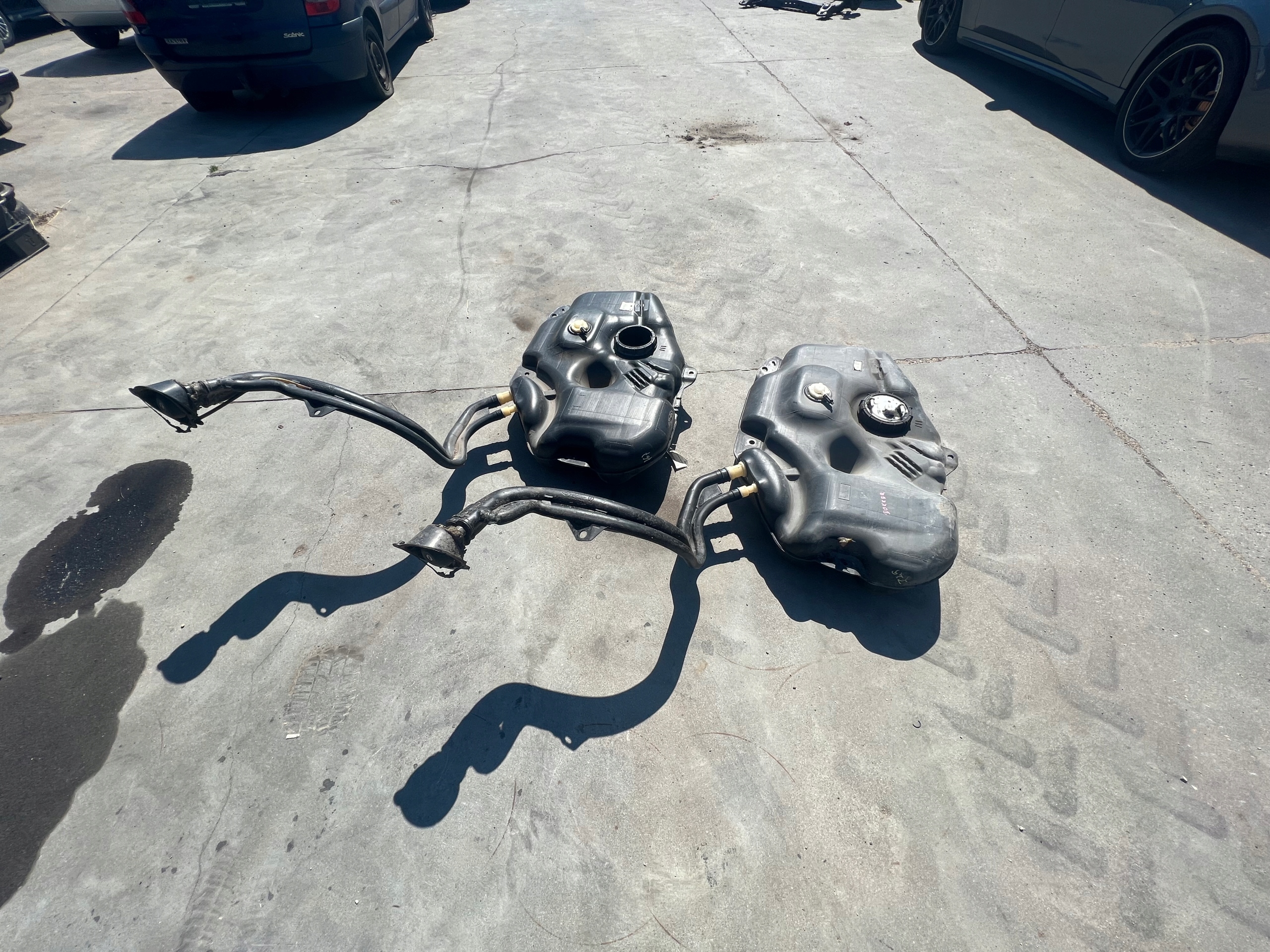 8201163425 - DACIA DOKKER LODGY 1.5 DCI ТОПЛИВНЫЙ БАК БАК